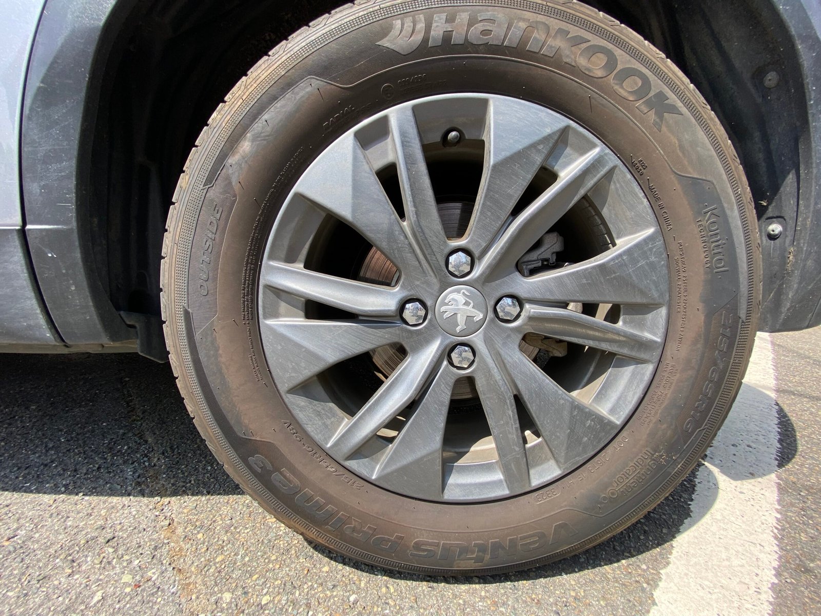 PEUGEOT e-2008 Style 100kW 136 cv Boîte auto