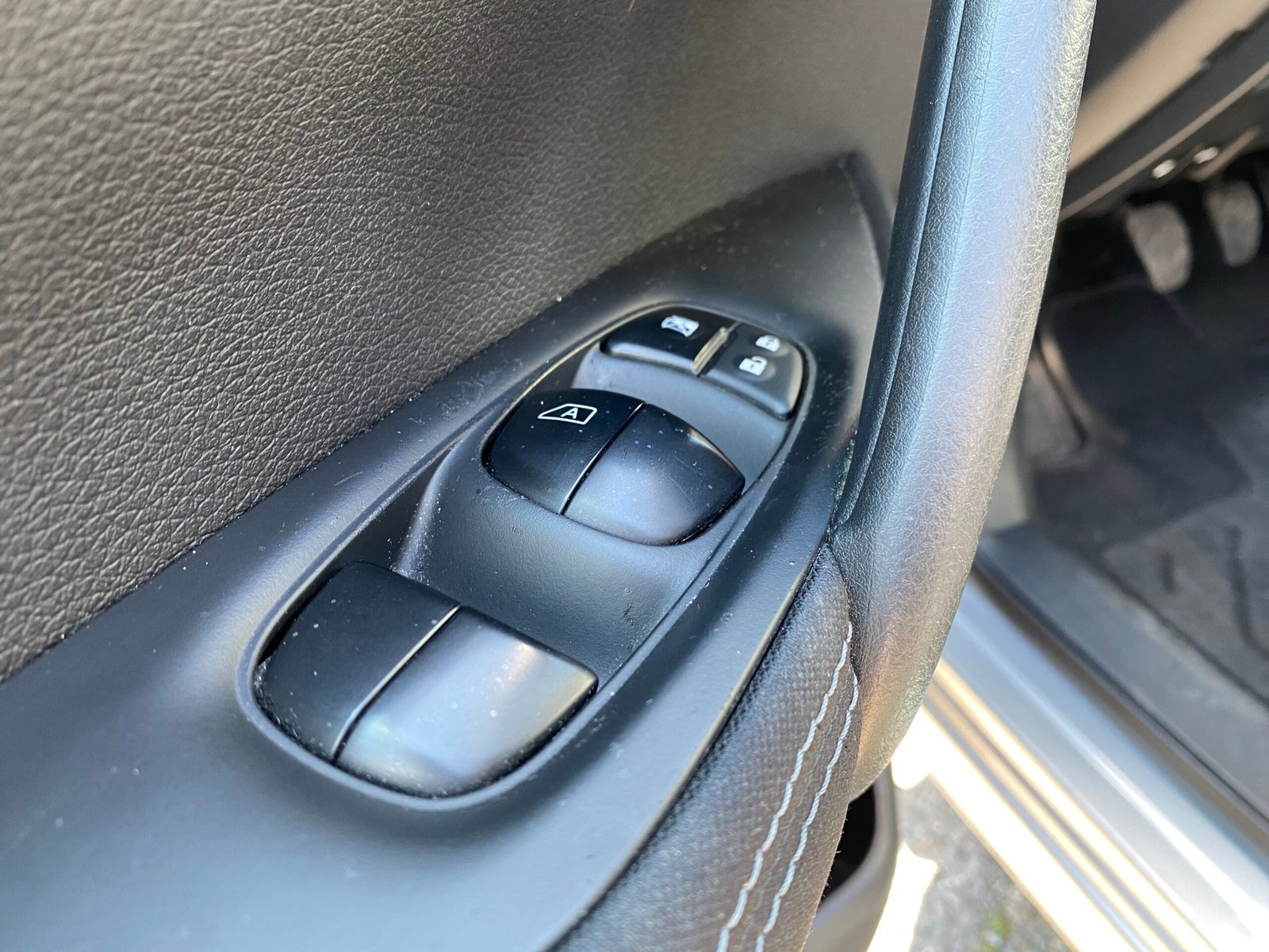 NISSAN Qashqai N-Connecta 1.5 dCi 110 cv