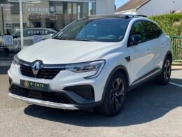 RENAULT Arkana RS Line E-TECH 1.6 145 Hybrid Boîte auto
