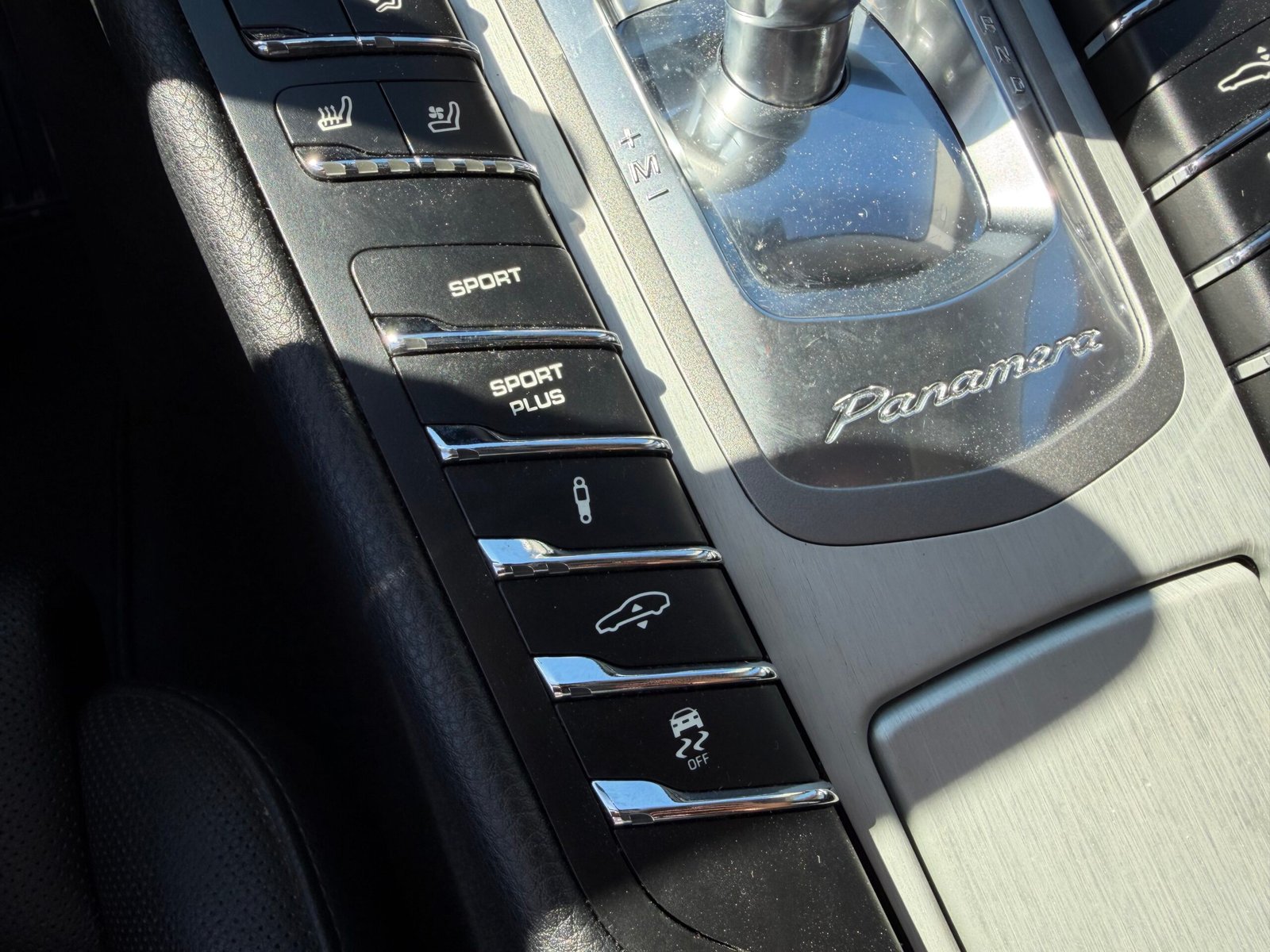PORSCHE Panamera S 4.8 i V8 400 cv Boîte auto