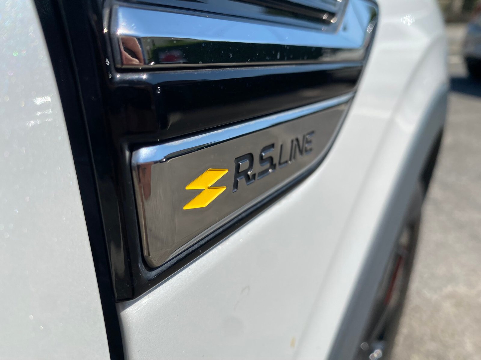 RENAULT Arkana RS Line E-TECH 1.6 145 Hybrid Boîte auto