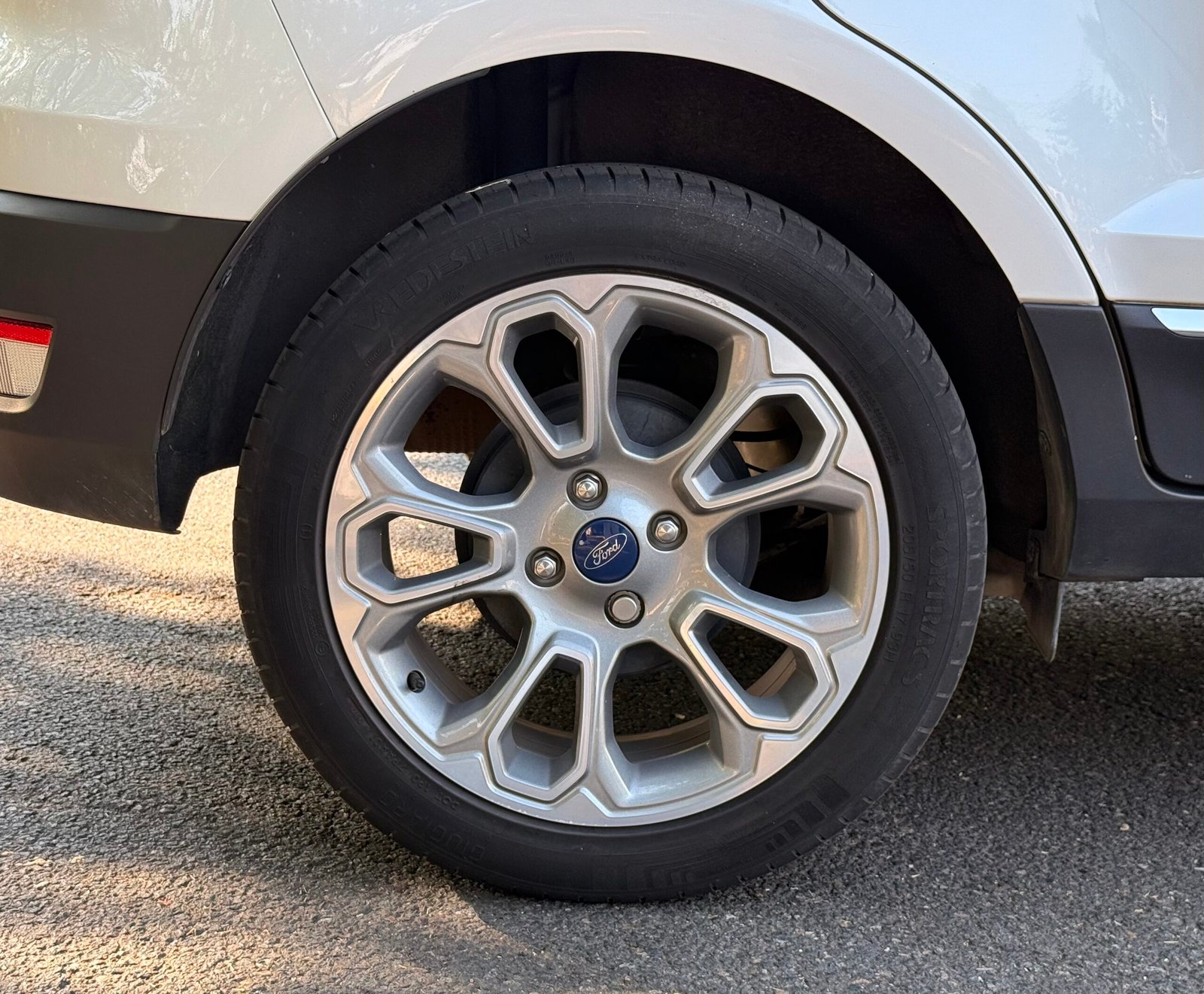FORD Ecosport Phase 3 1.0 SCTi EcoBoost S&S 125 cv Boîte auto / `Titanium