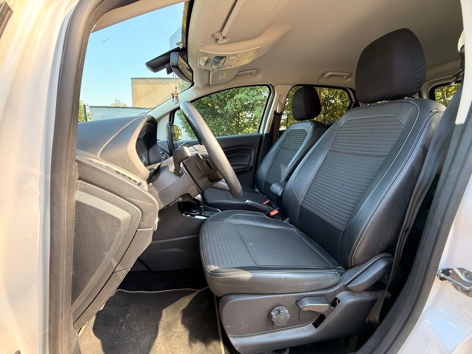 FORD Ecosport Phase 3 1.0 SCTi EcoBoost S&S 125 cv Boîte auto / `Titanium