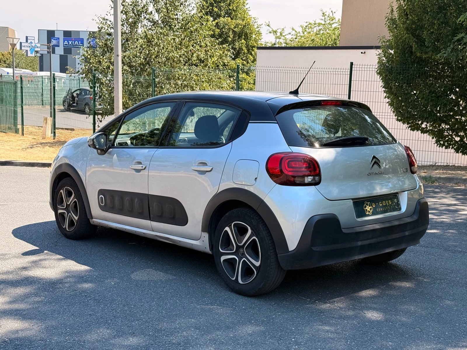 CITROËN C3 III 1.2 VTi PureTech 82 cv / Shine
