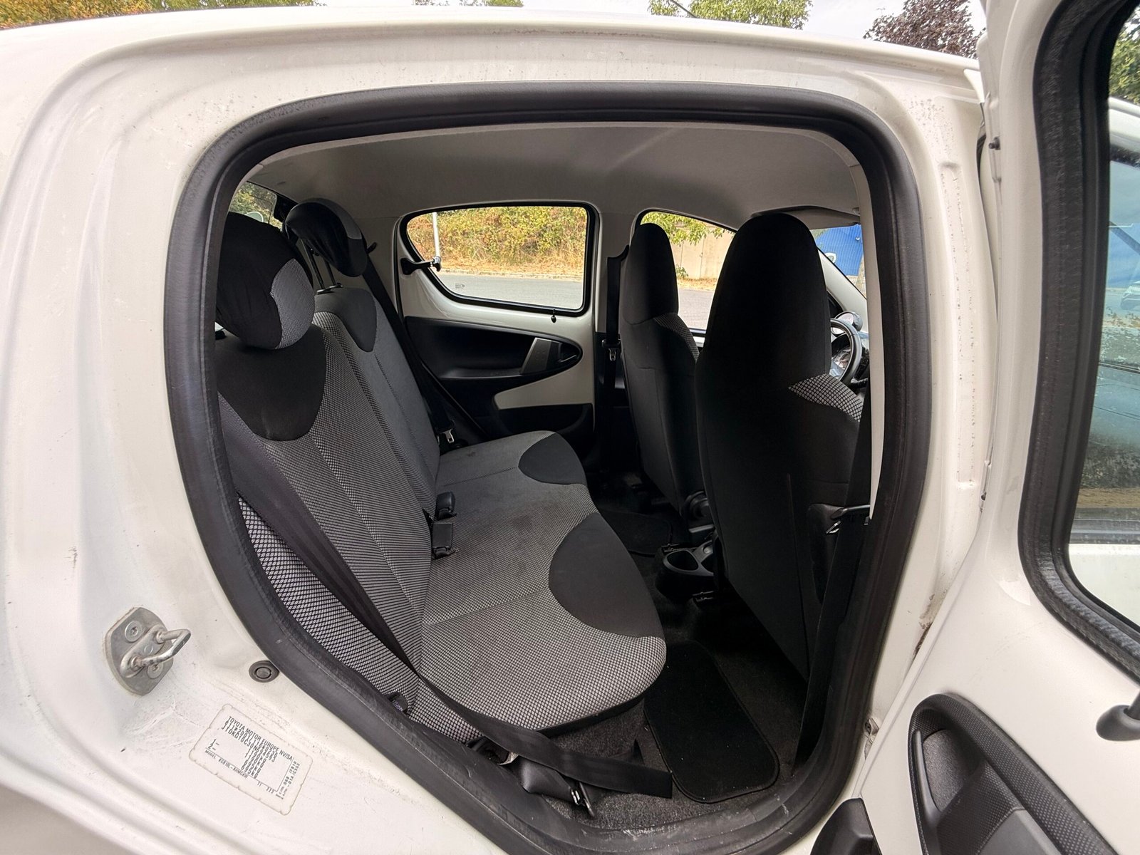 TOYOTA Aygo I  5 Portes 1.0 VVTi 68 cv / Dynamic