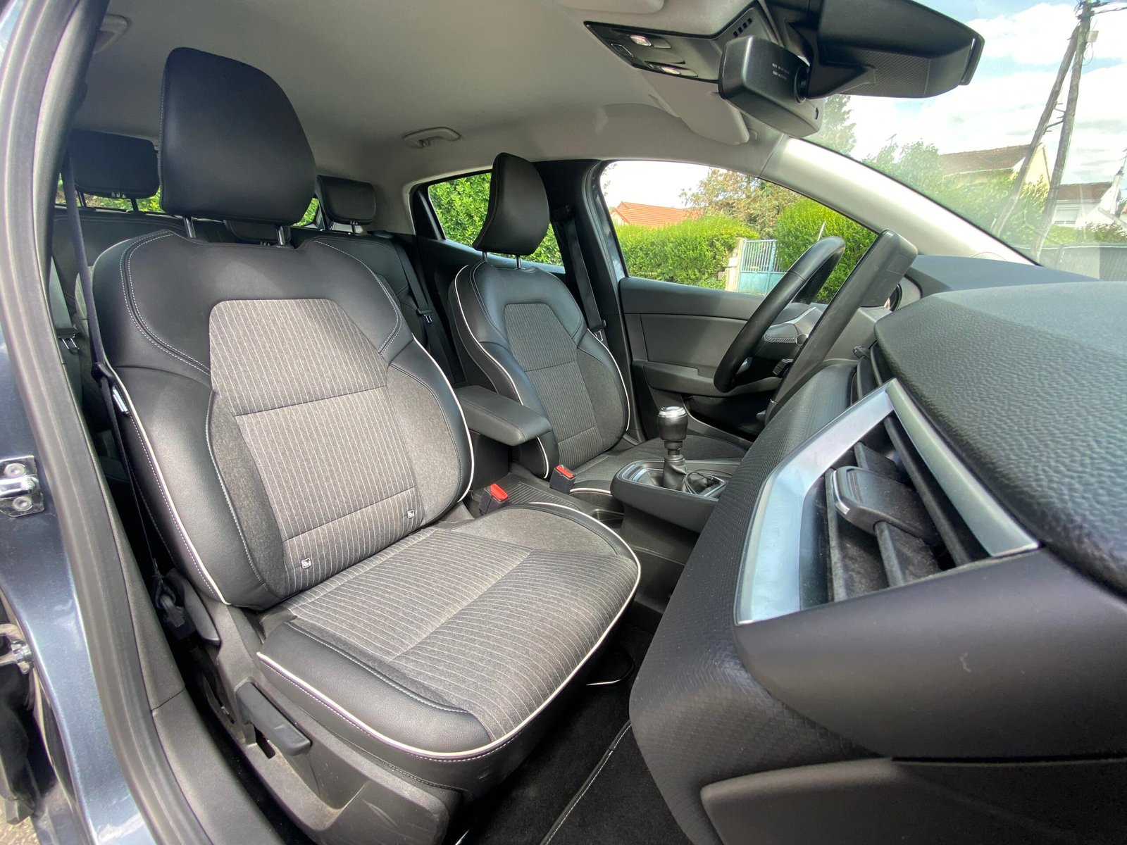 RENAULT Clio V Intens 1.0 TCe 90 cv