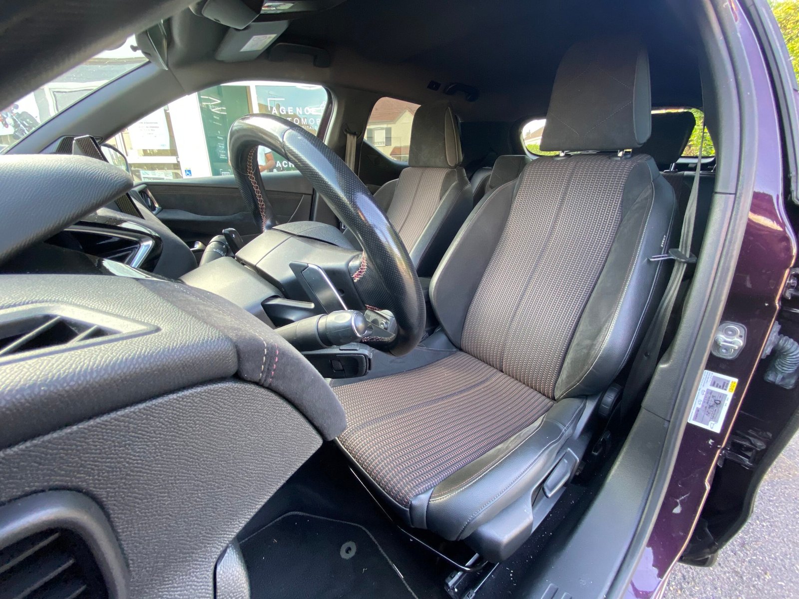 DS DS3 Crossback Performance Line 1.2 THP Puretech EAT8 131 cv Boîte auto