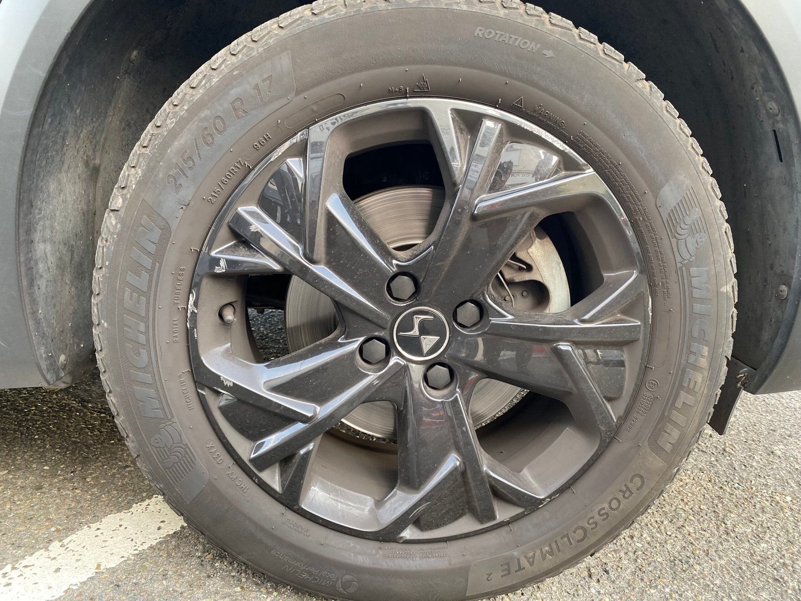 DS DS3 Crossback Performance Line 1.2 THP Puretech EAT8 131 cv Boîte auto