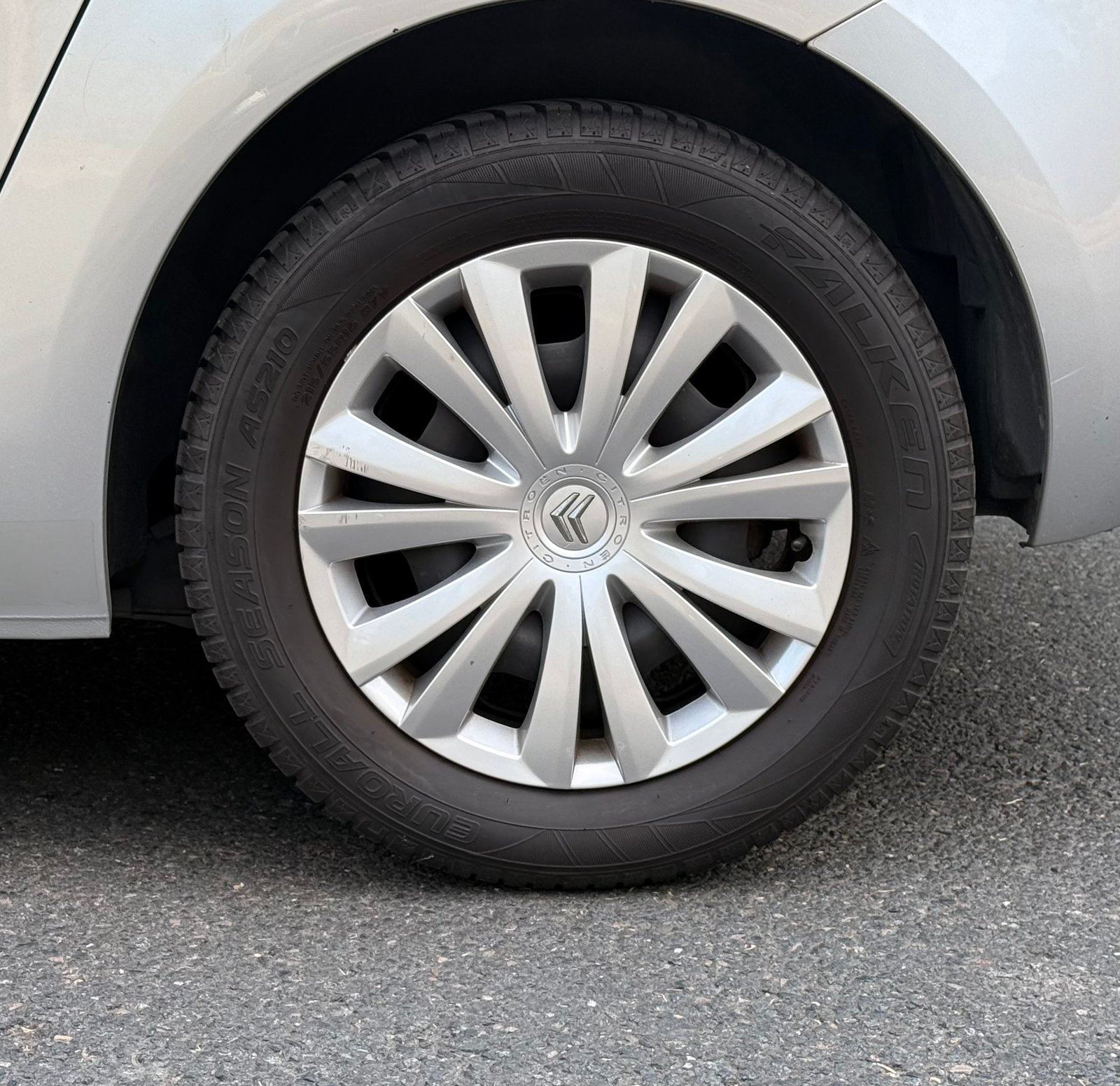 CITROËN C4 Picasso 1.6 VTi 120 cv / Attraction