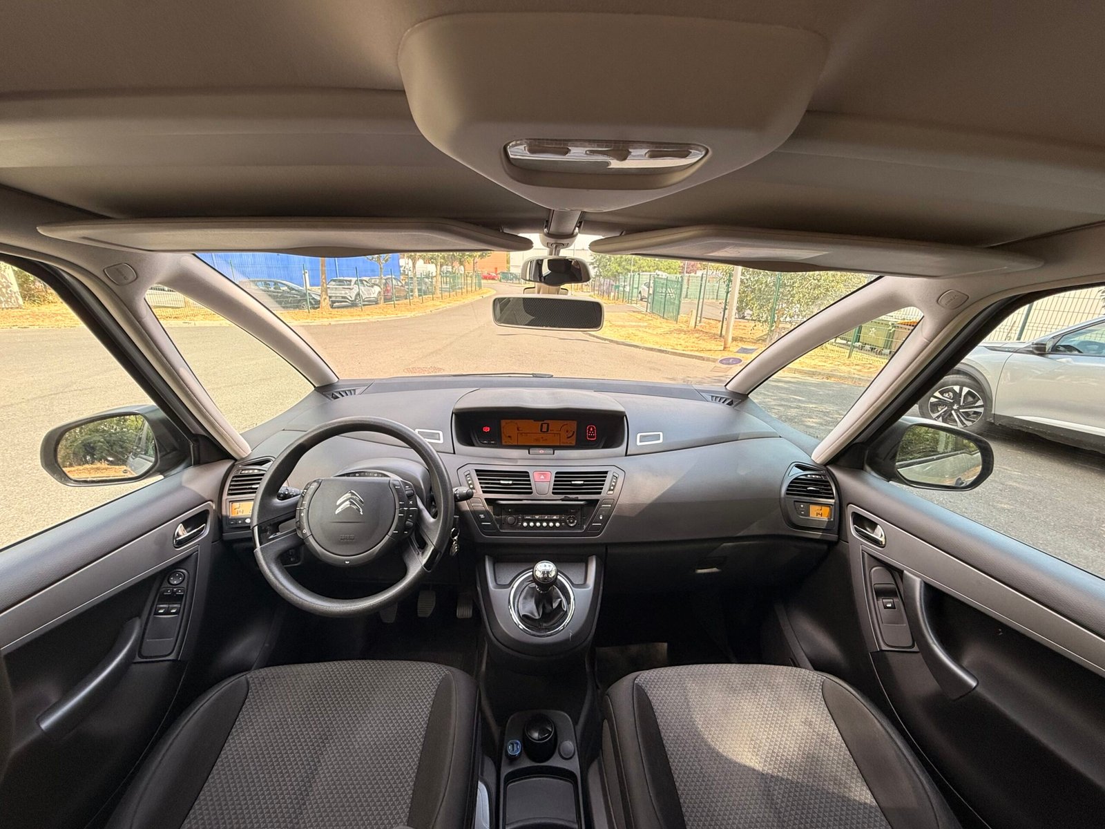 CITROËN C4 Picasso 1.6 VTi 120 cv / Attraction
