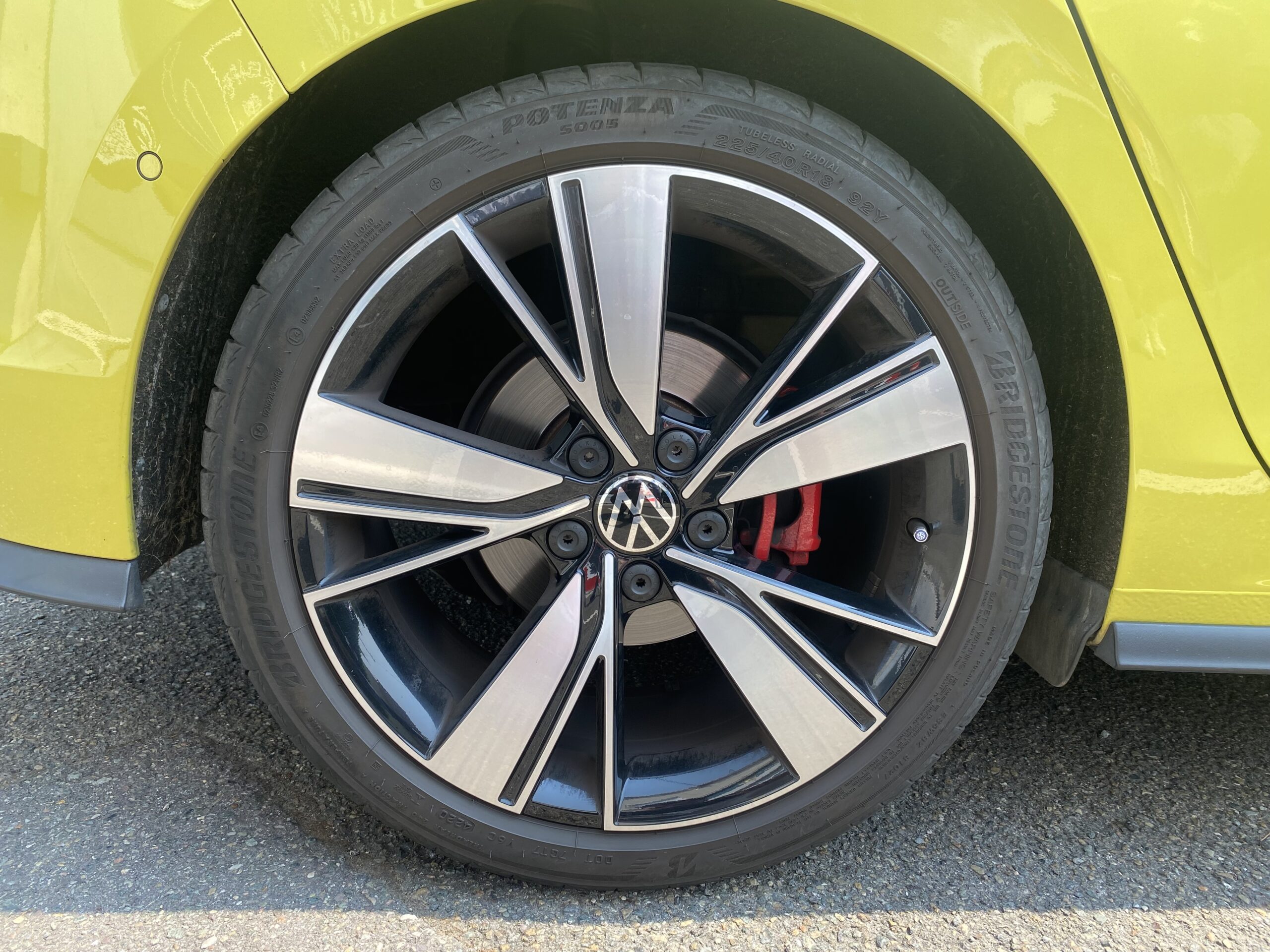 VOLKSWAGEN Golf 8 VIII GTD 2.0 TDi DSG7 200 cv Boîte auto