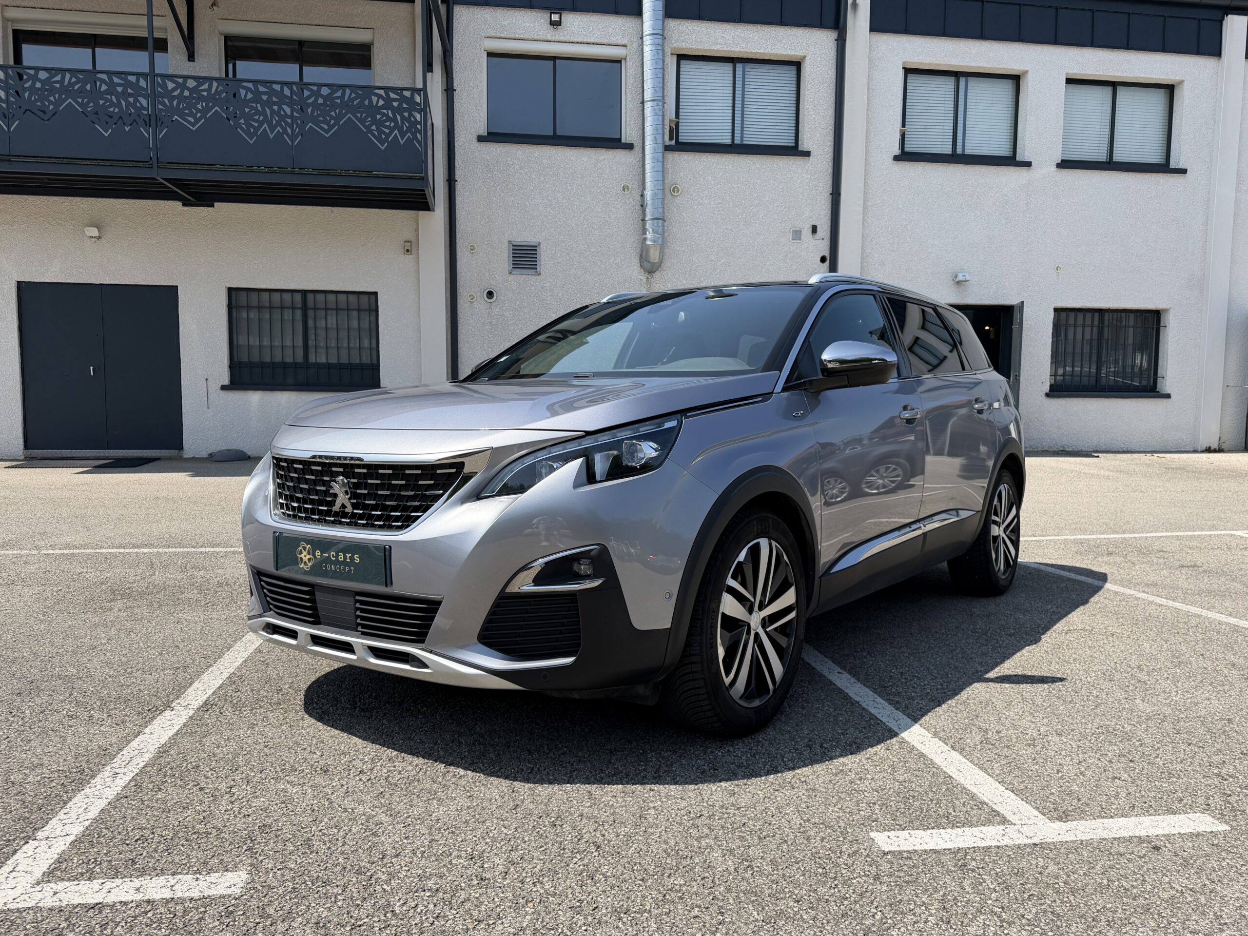 PEUGEOT 5008 GT 2.0 BlueHDi EAT8 S&S 180cv