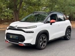 Citroën C3 Aircross Shine 1.2 PureTech 130 ch EAT6 Boite auto / Entretiens en concession