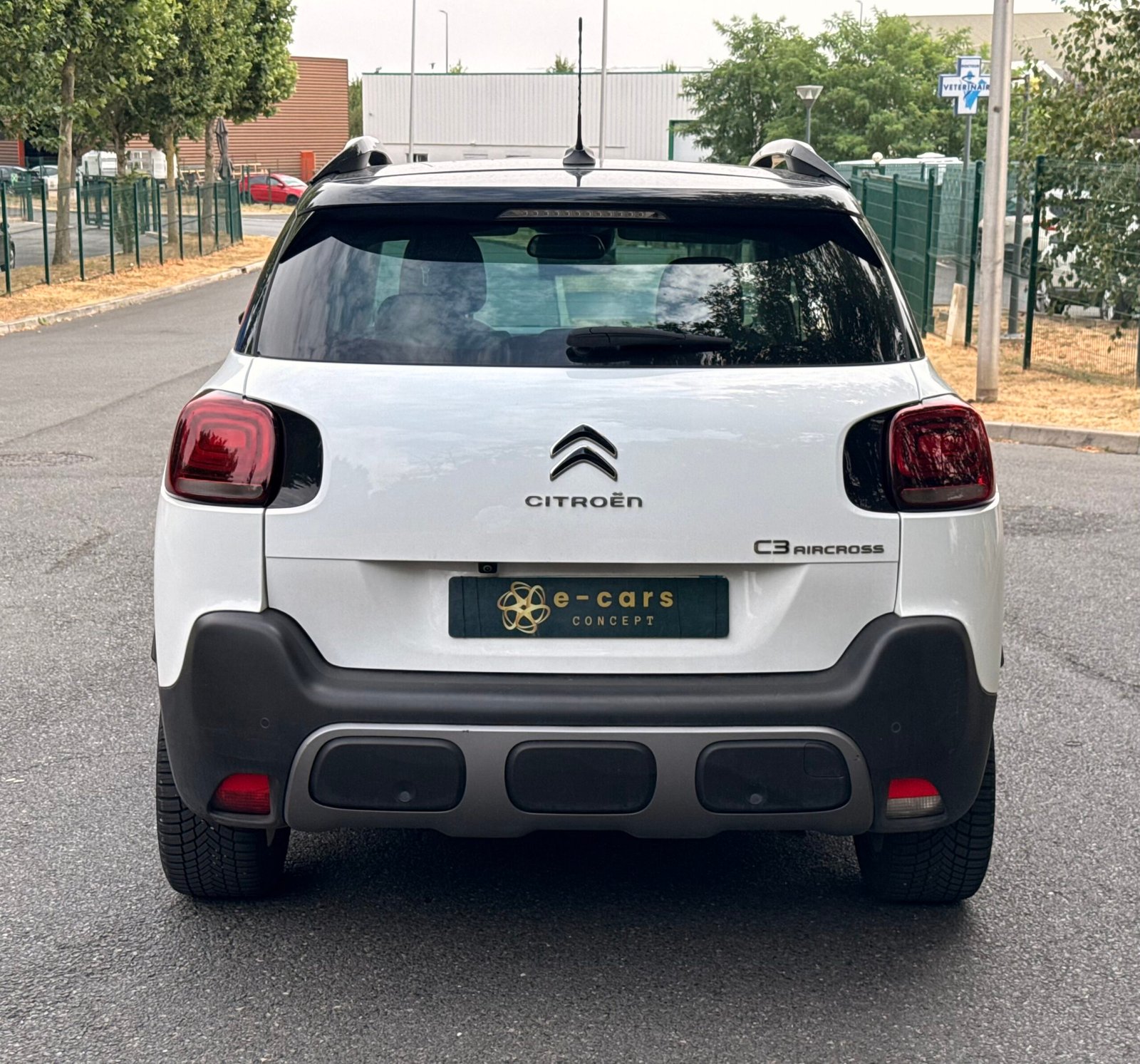 Citroën C3 Aircross Shine 1.2 PureTech 130 ch EAT6 Boite auto / Entretiens en concession