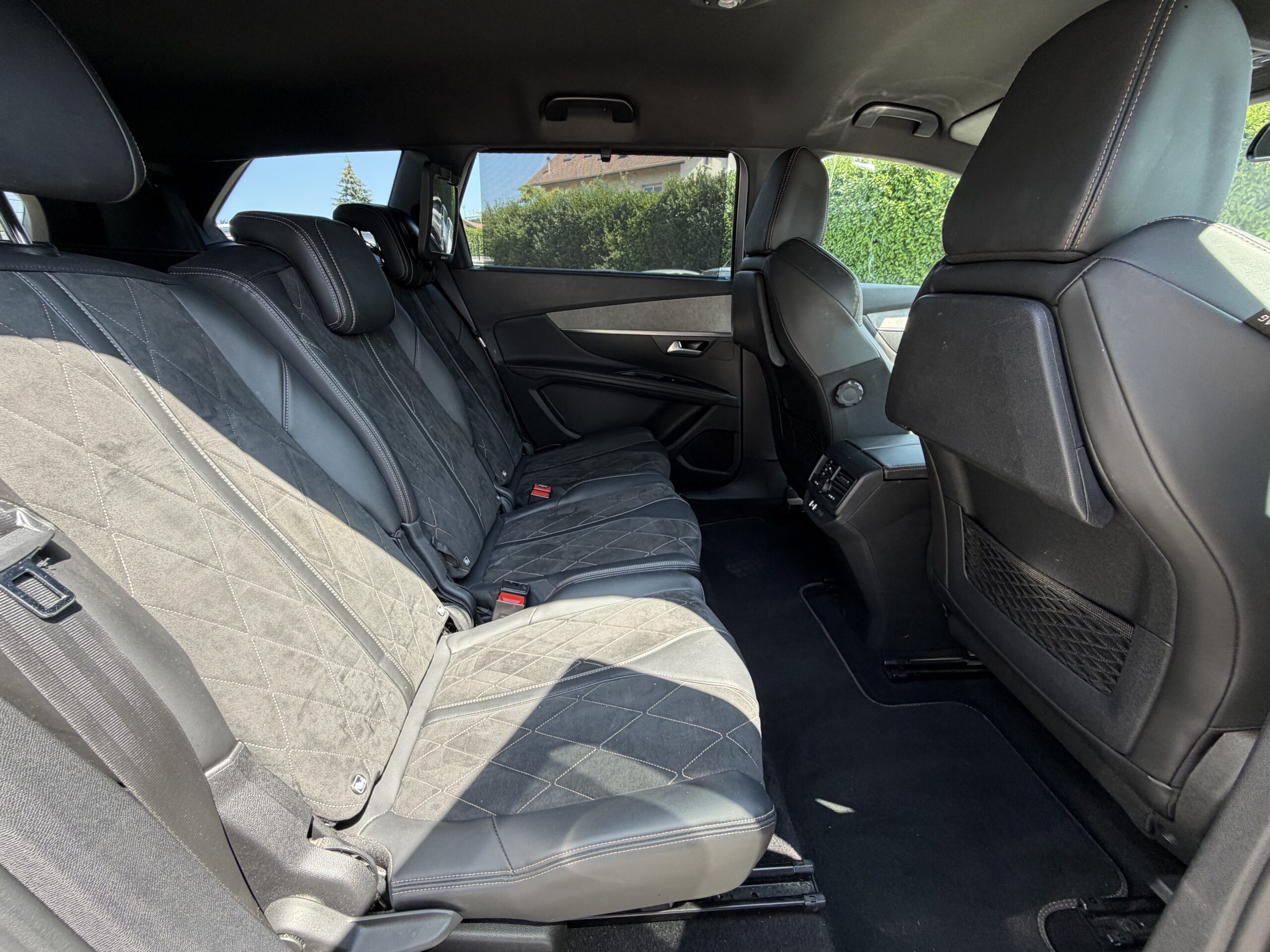 PEUGEOT 5008 GT 2.0 BlueHDi EAT8 S&S 180cv