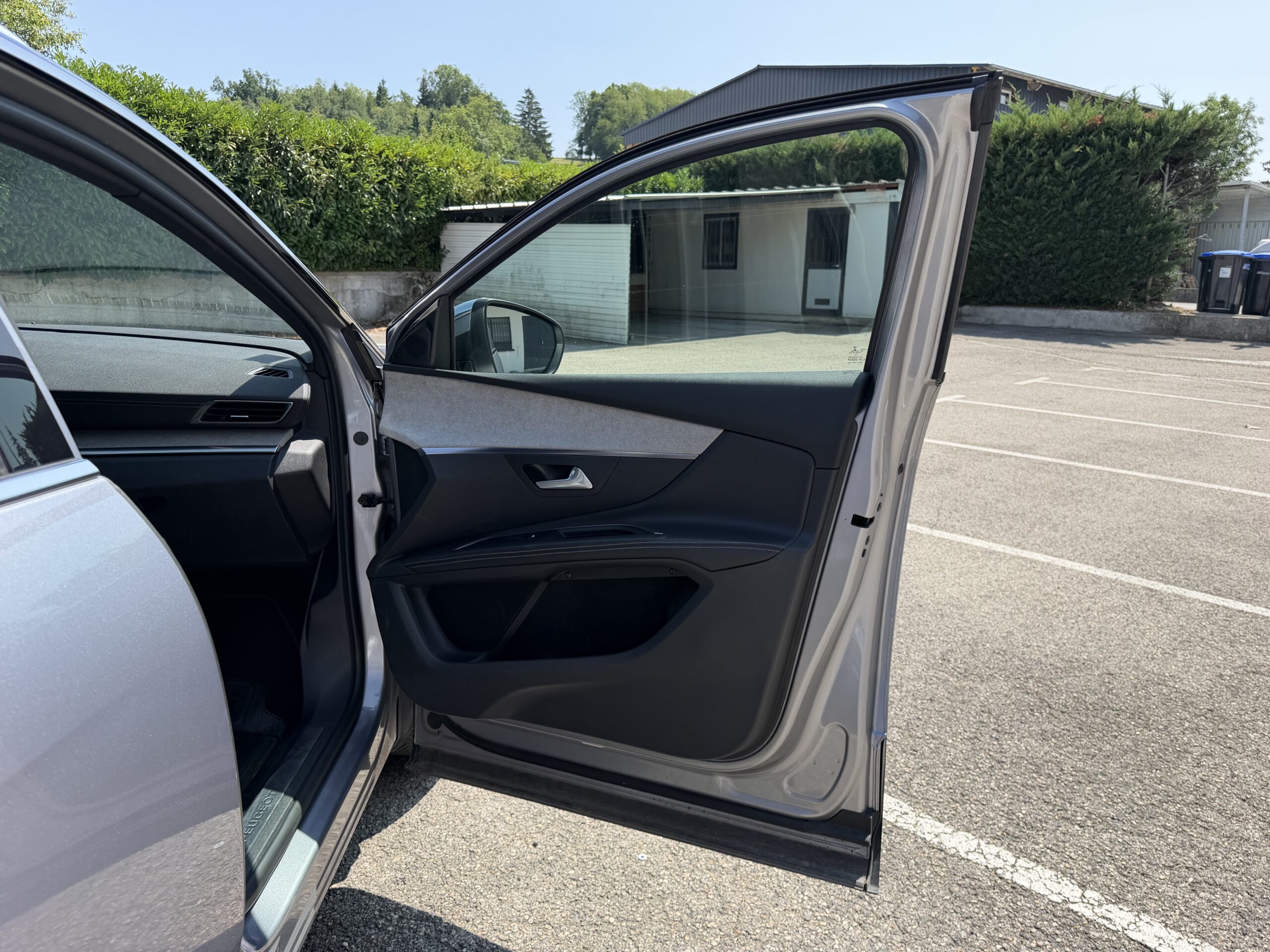 PEUGEOT 5008 GT 2.0 BlueHDi EAT8 S&S 180cv