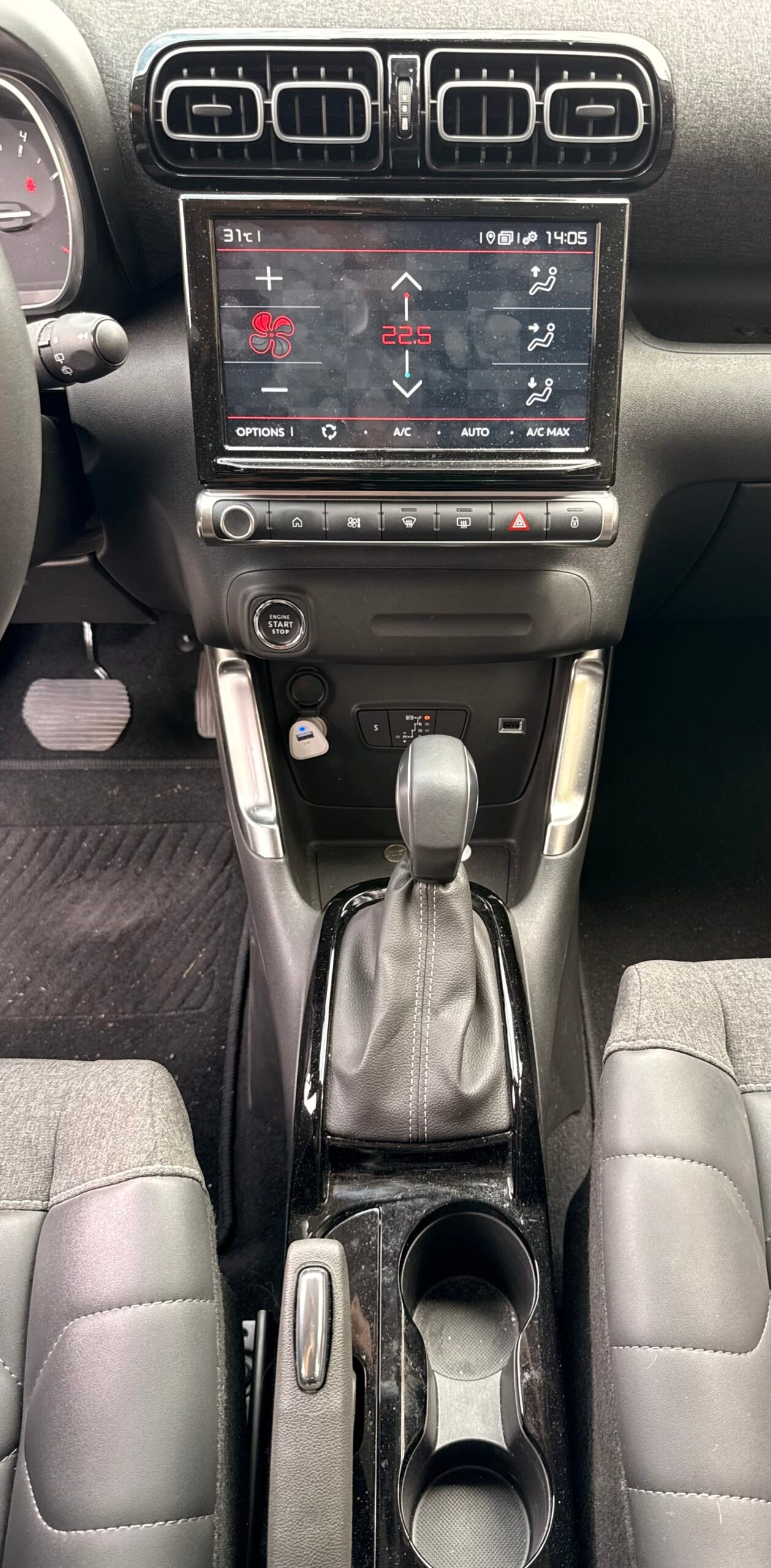 Citroën C3 Aircross Shine 1.2 PureTech 130 ch EAT6 Boite auto / Entretiens en concession