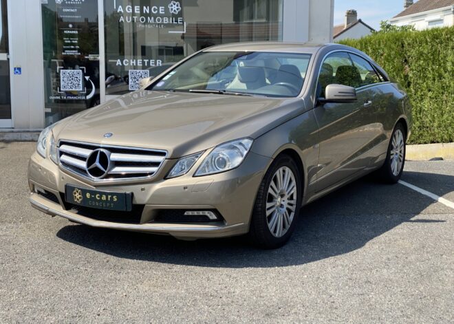 MERCEDES-BENZ Classe E Coupé Executive 350 CGI 3.5 V6 7G-TRONIC BlueEFFICIENCY 292 cv Boîte auto
