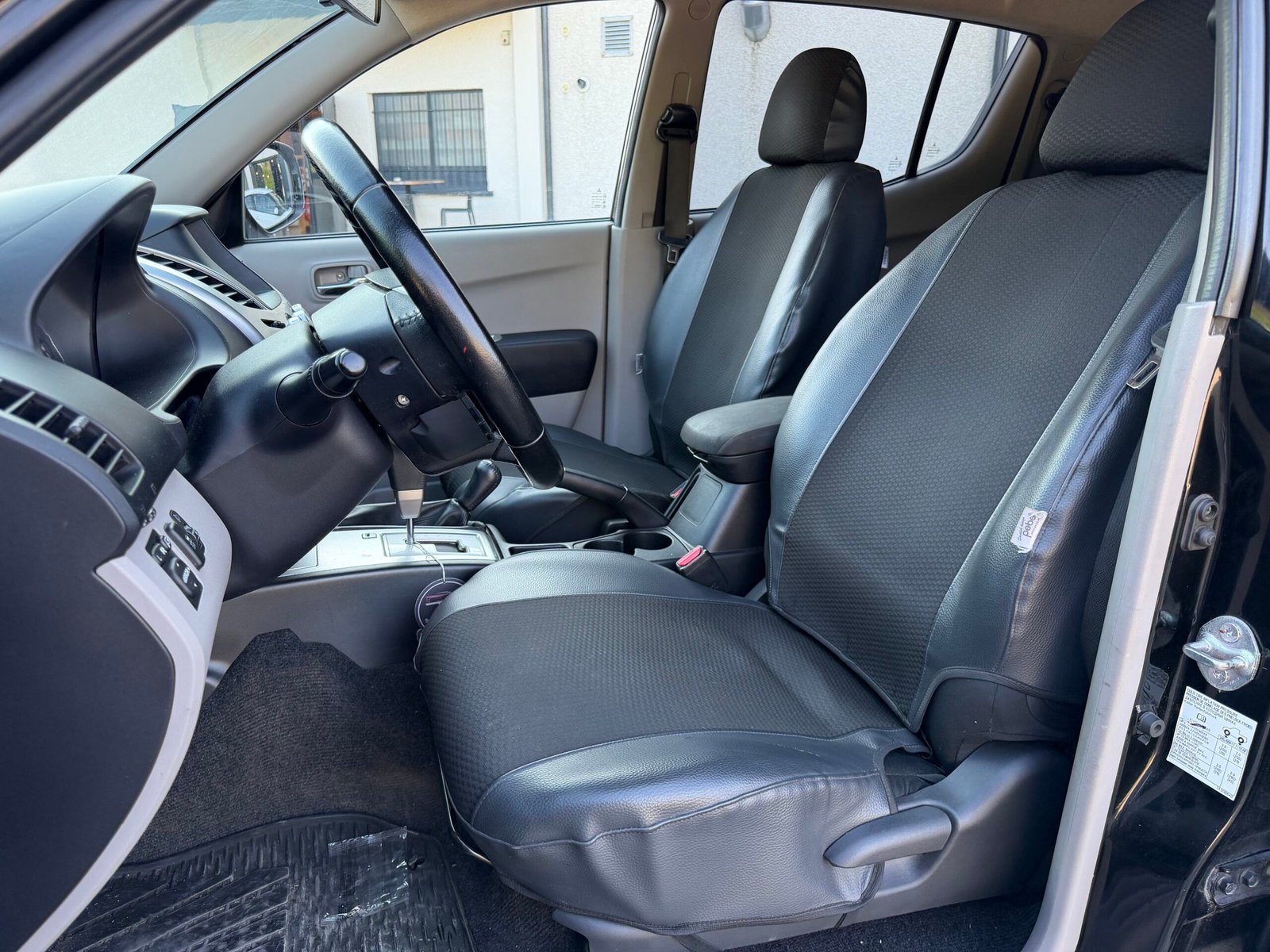 MITSUBISHI L200 2.5d 174 DOUBLE CABINE