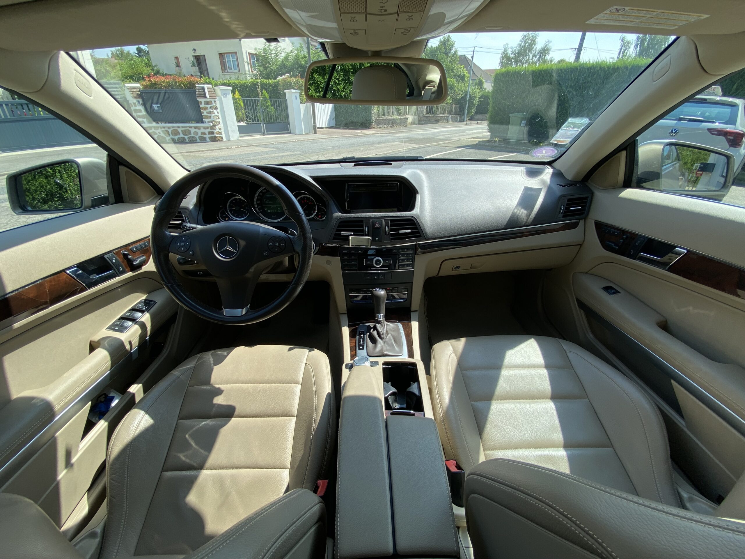 MERCEDES-BENZ Classe E Coupé Executive 350 CGI 3.5 V6 7G-TRONIC BlueEFFICIENCY 292 cv Boîte auto