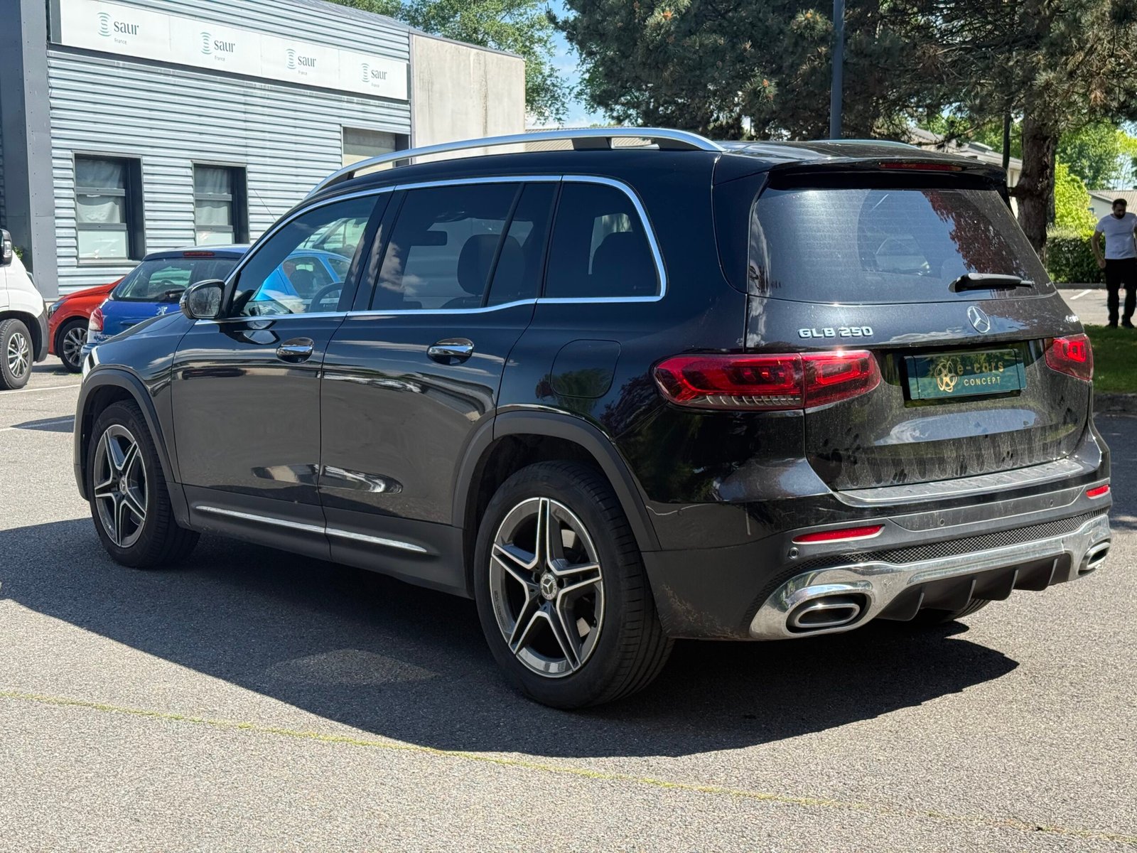 MERCEDES GLB 250 4MATIC AMG LINE 8G-DCT