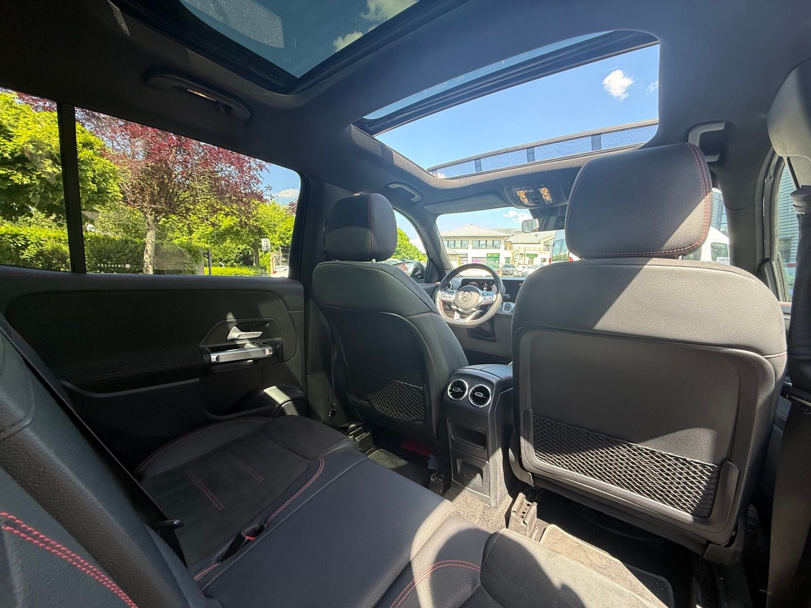 MERCEDES GLB 250 4MATIC AMG LINE 8G-DCT