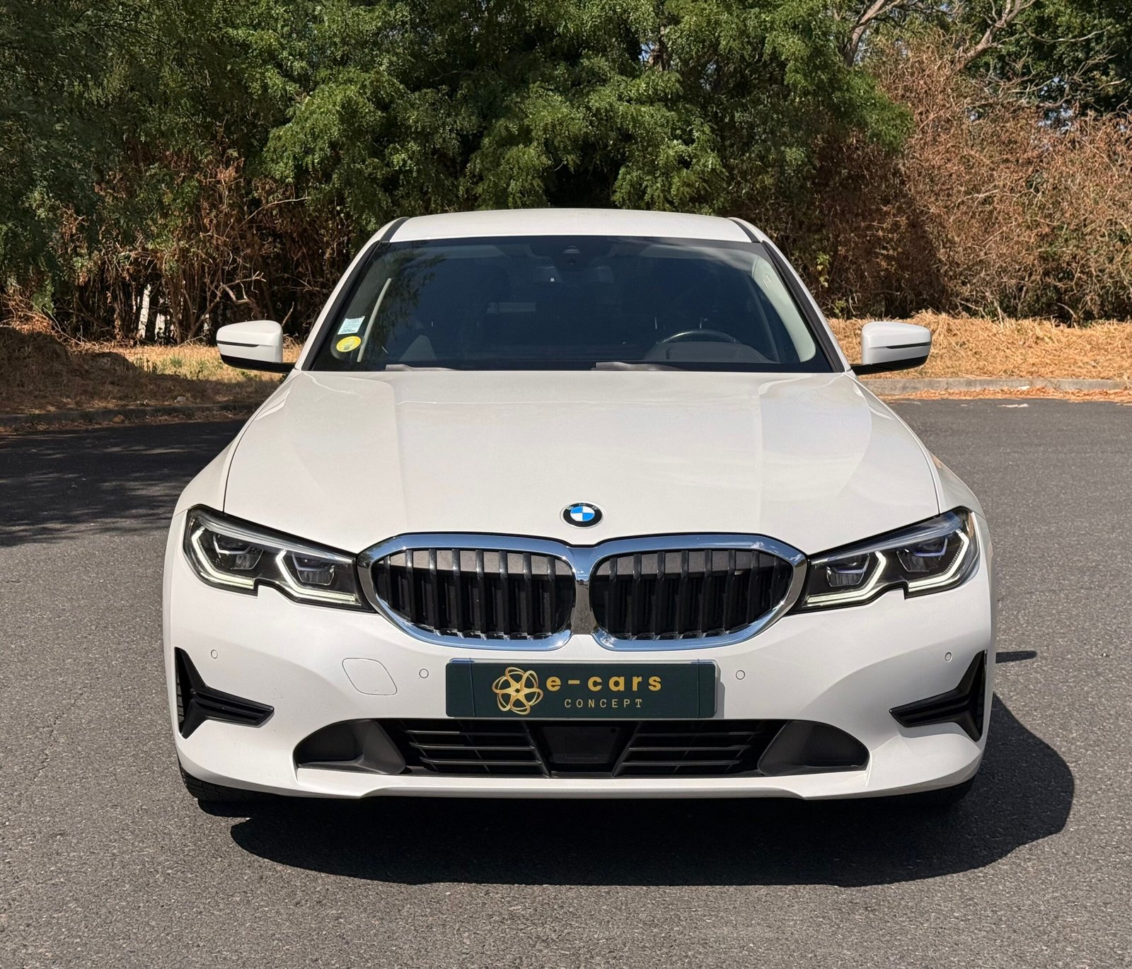 BMW Série 3 Berline 320d xDrive 2.0 d Steptronic8 190 cv Boîte auto / Business Design