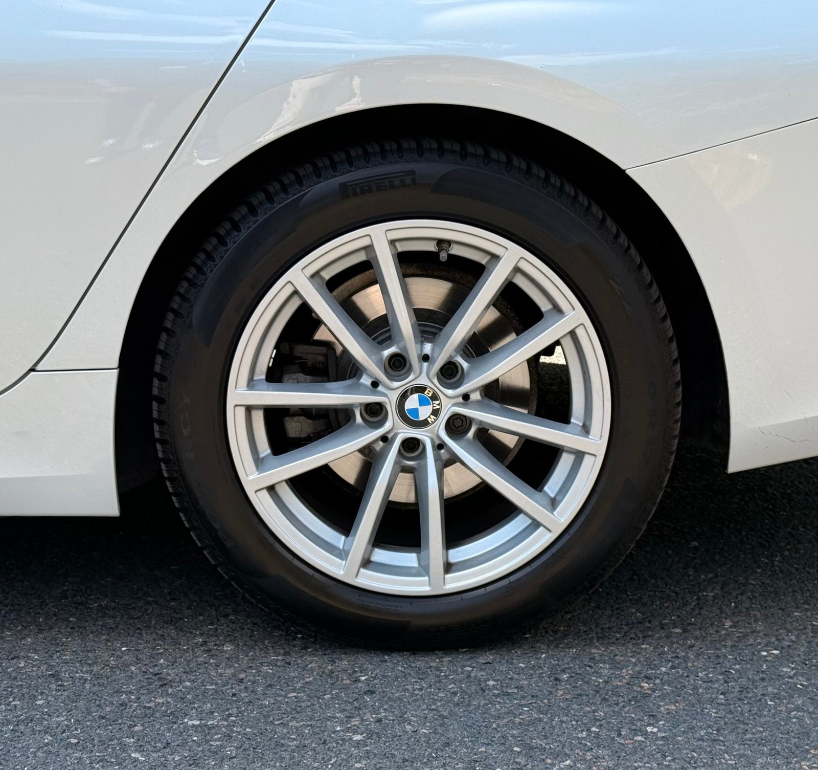 BMW Série 3 Berline 320d xDrive 2.0 d Steptronic8 190 cv Boîte auto / Business Design