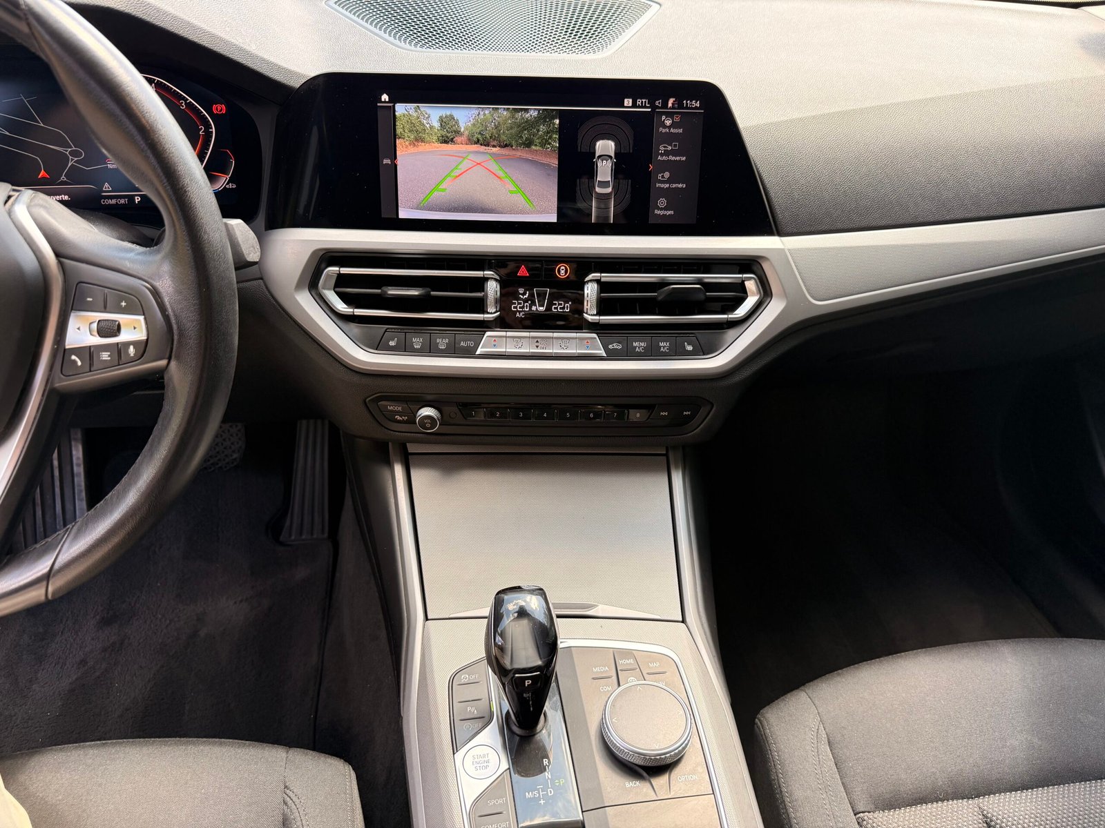 BMW Série 3 Berline 320d xDrive 2.0 d Steptronic8 190 cv Boîte auto / Business Design