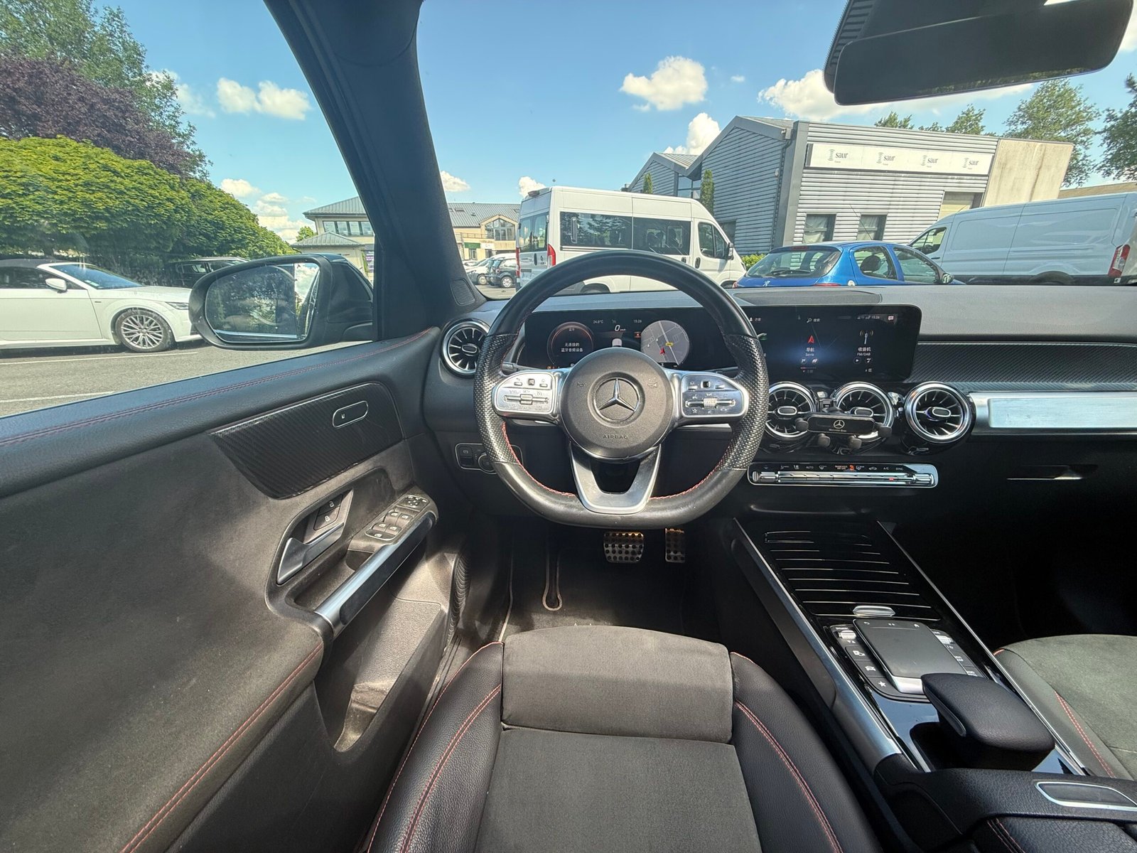 MERCEDES GLB 250 4MATIC AMG LINE 8G-DCT