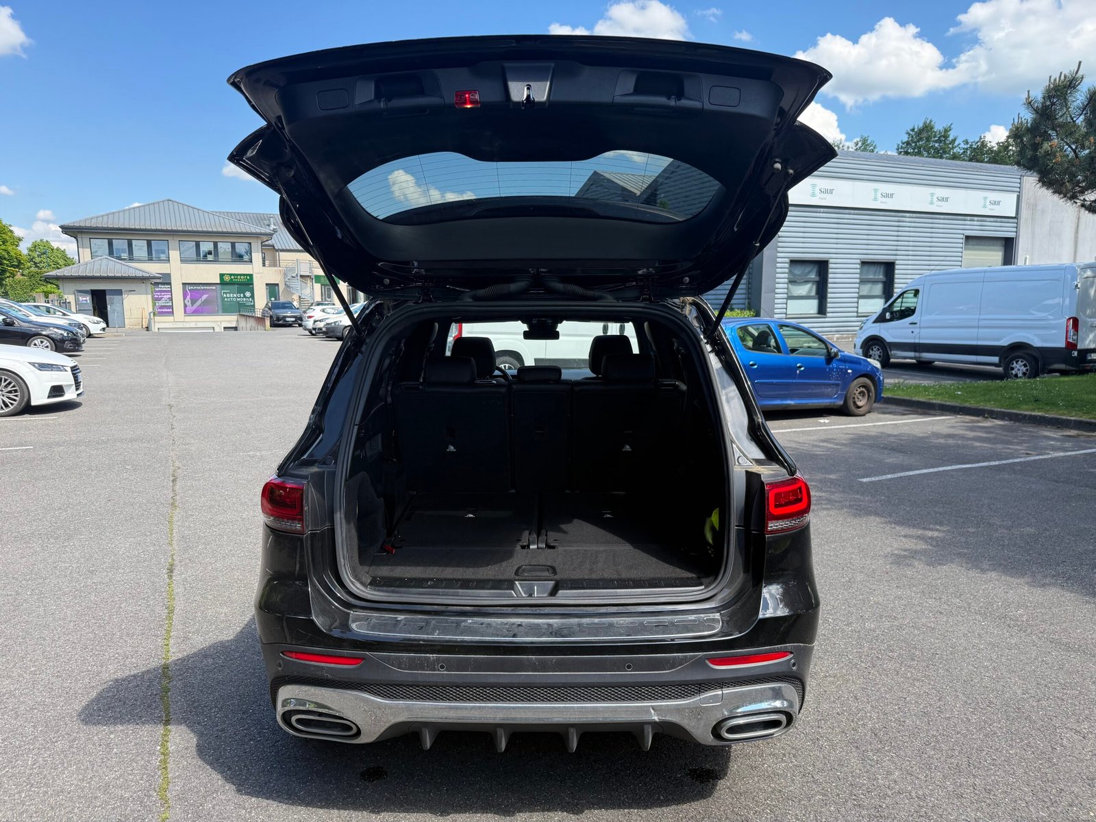 MERCEDES GLB 250 4MATIC AMG LINE 8G-DCT