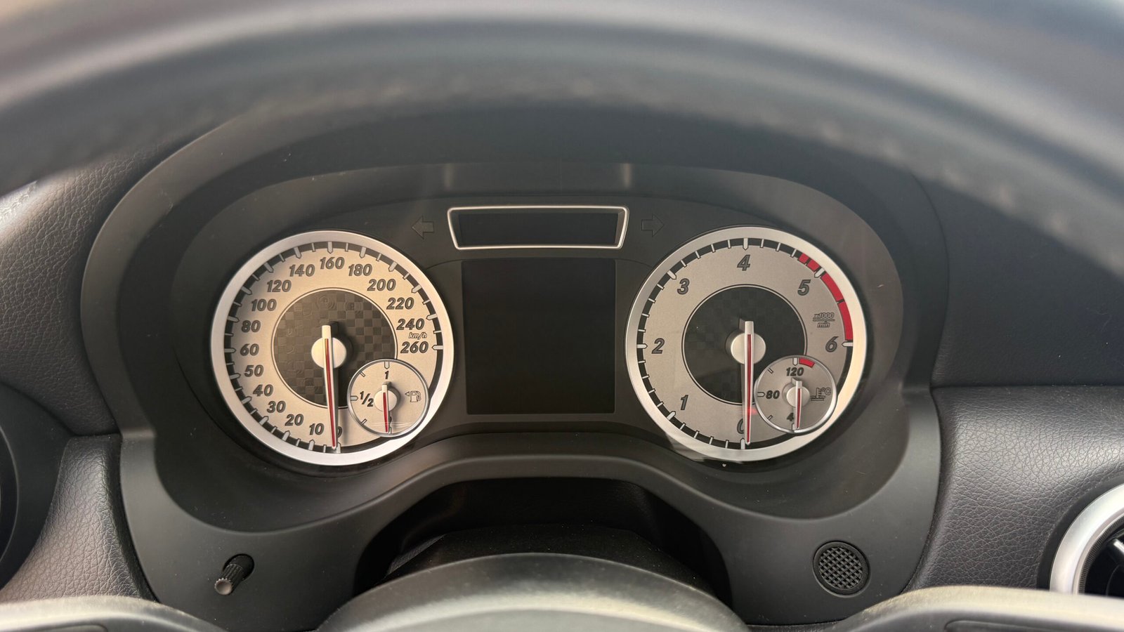MERCEDES-BENZ CLASSE A 180 d FASCINATION 7G-DCT
