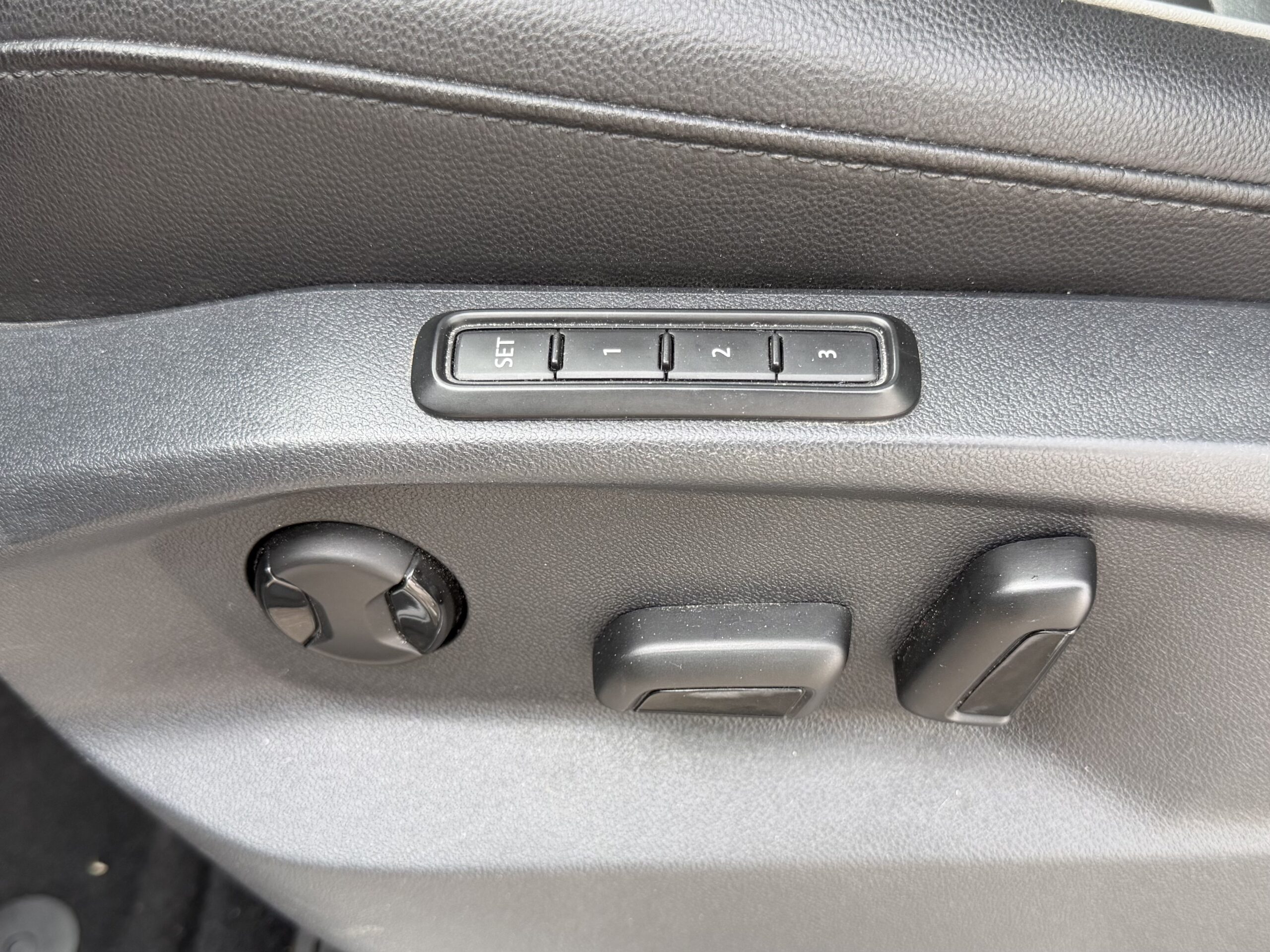 VOLKSWAGEN Tiguan 2.0 TDI 150 cv CARAT EXCLUSIVE