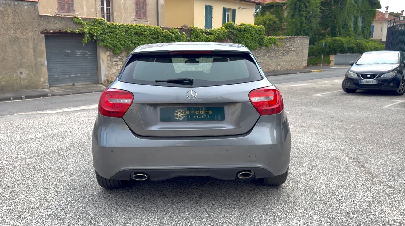 MERCEDES-BENZ CLASSE A 180 d FASCINATION 7G-DCT