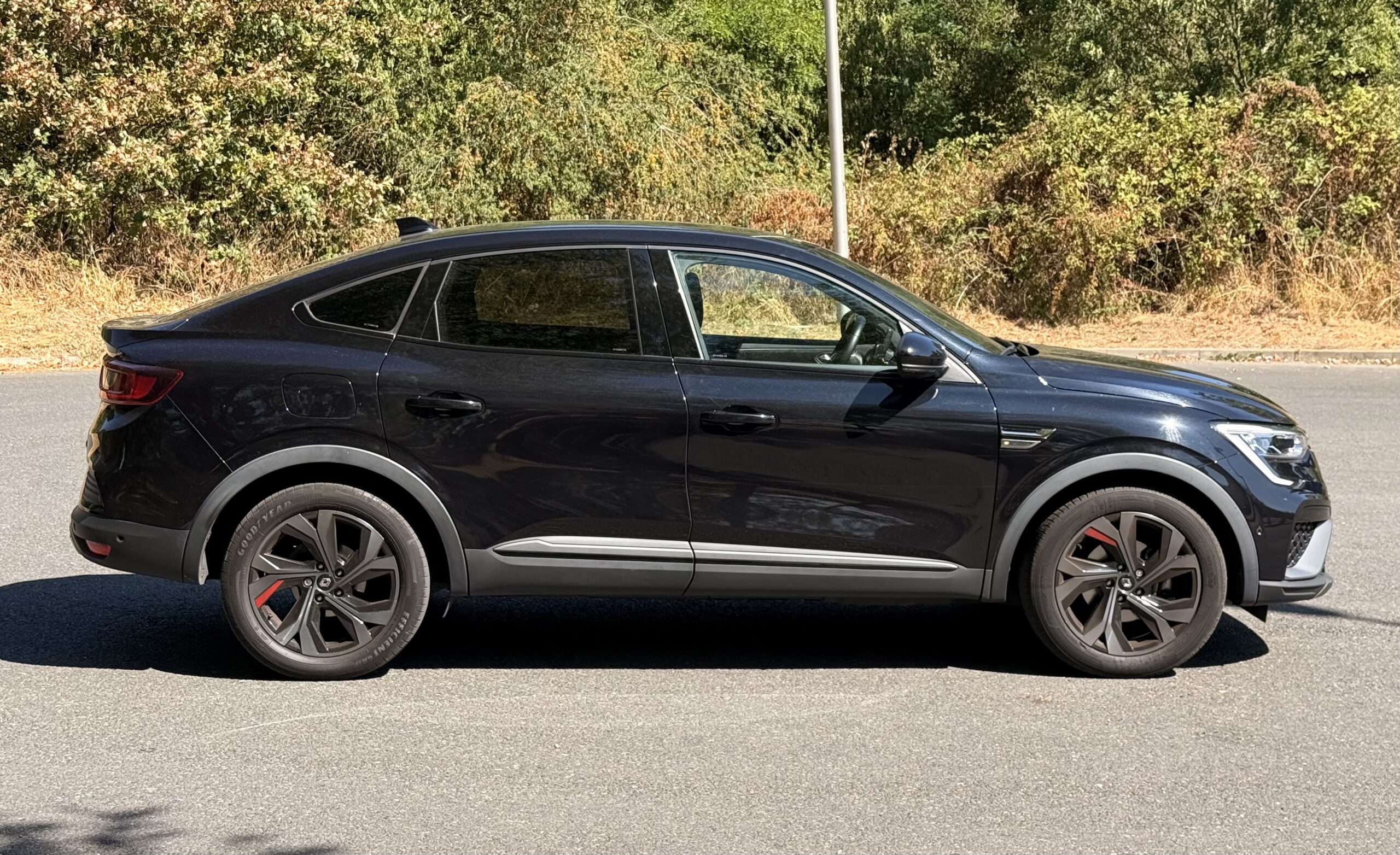 RENAULT Arkana E-TECH 1.6 i 145 Hybrid Boîte auto / RS line