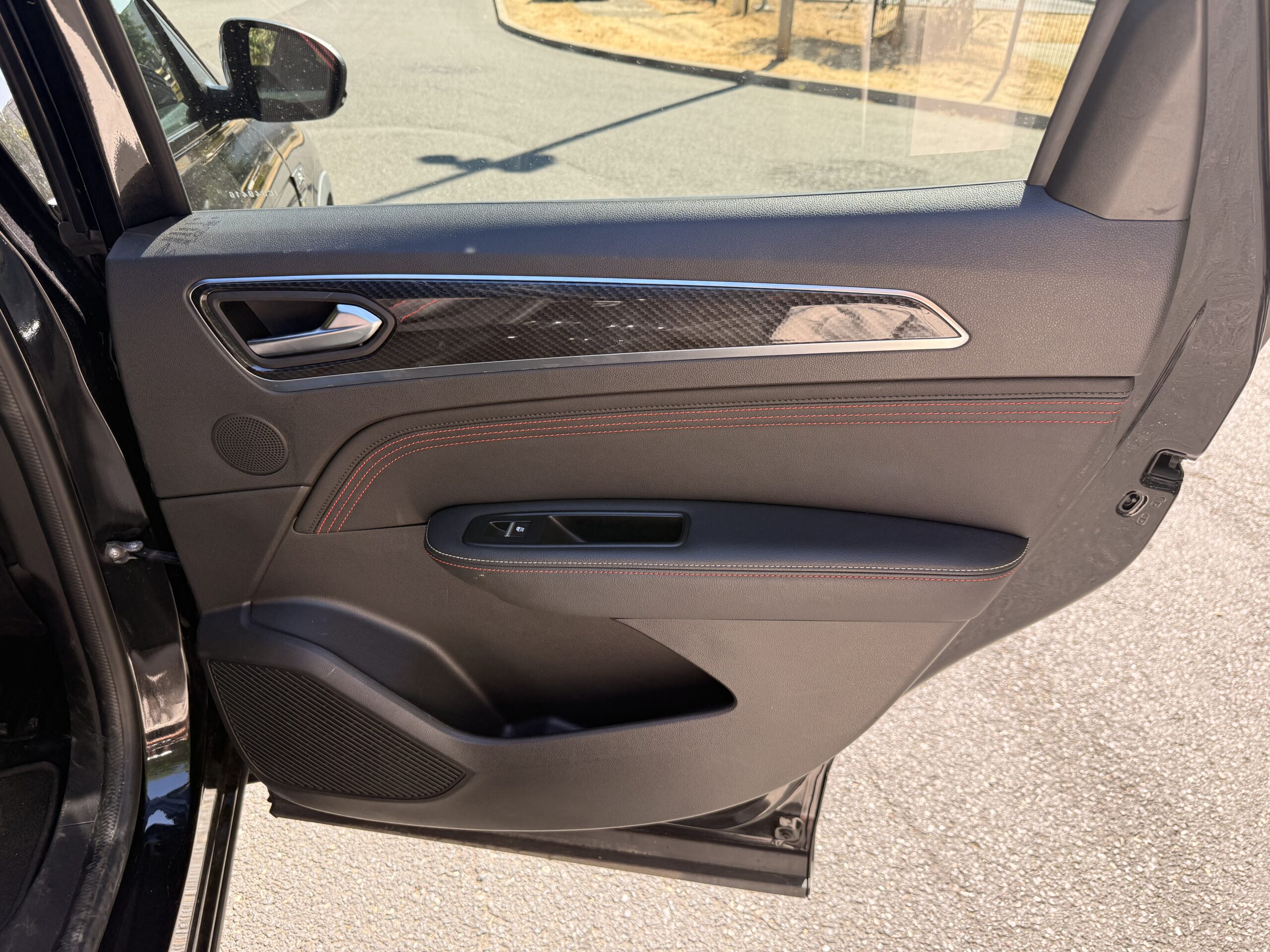 RENAULT Arkana E-TECH 1.6 i 145 Hybrid Boîte auto / RS line