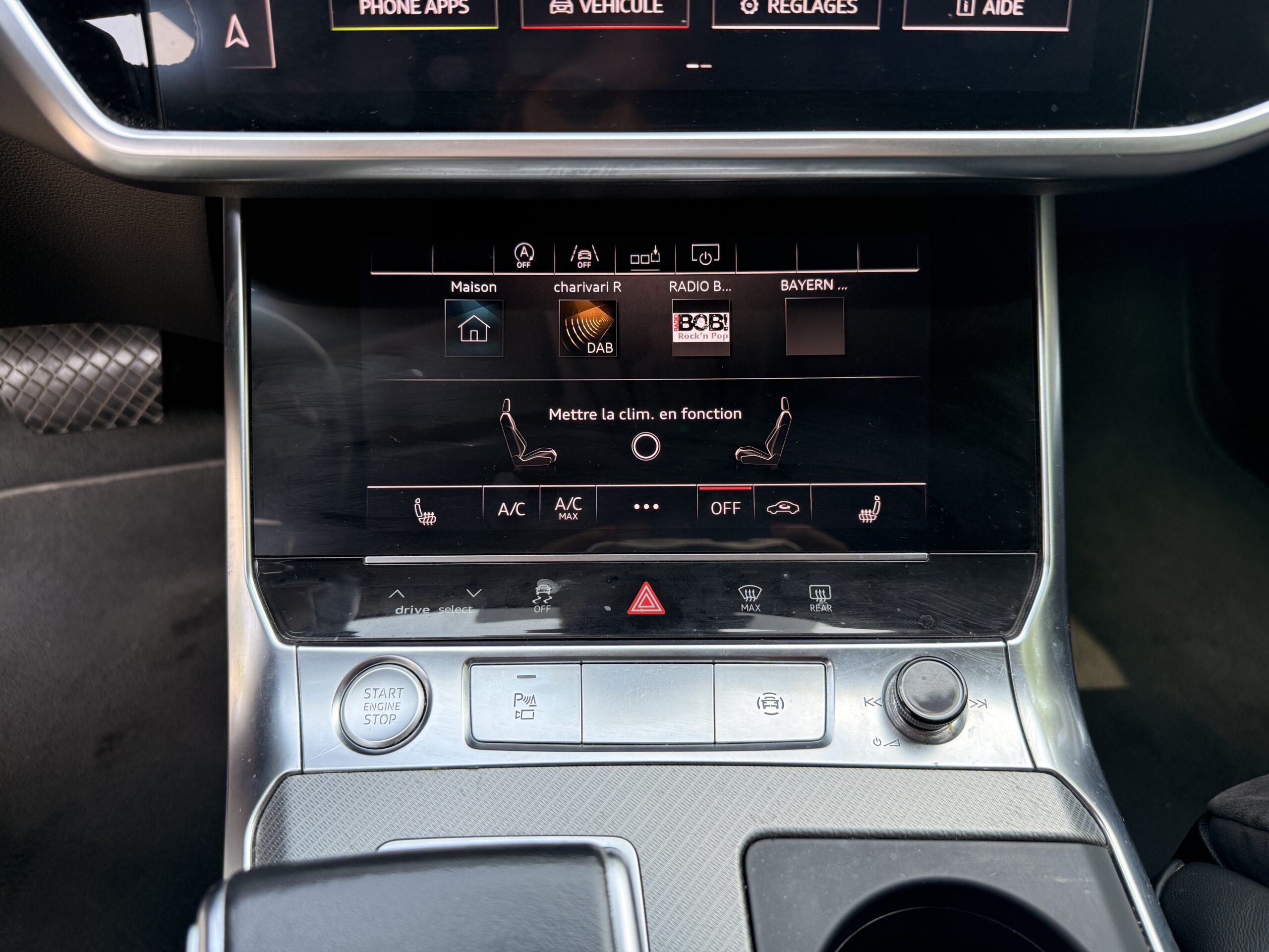 AUDI A6 Avant 40 2.0 TDI 16V Mild Hybrid S-Tronic7 204 cv Boîte auto