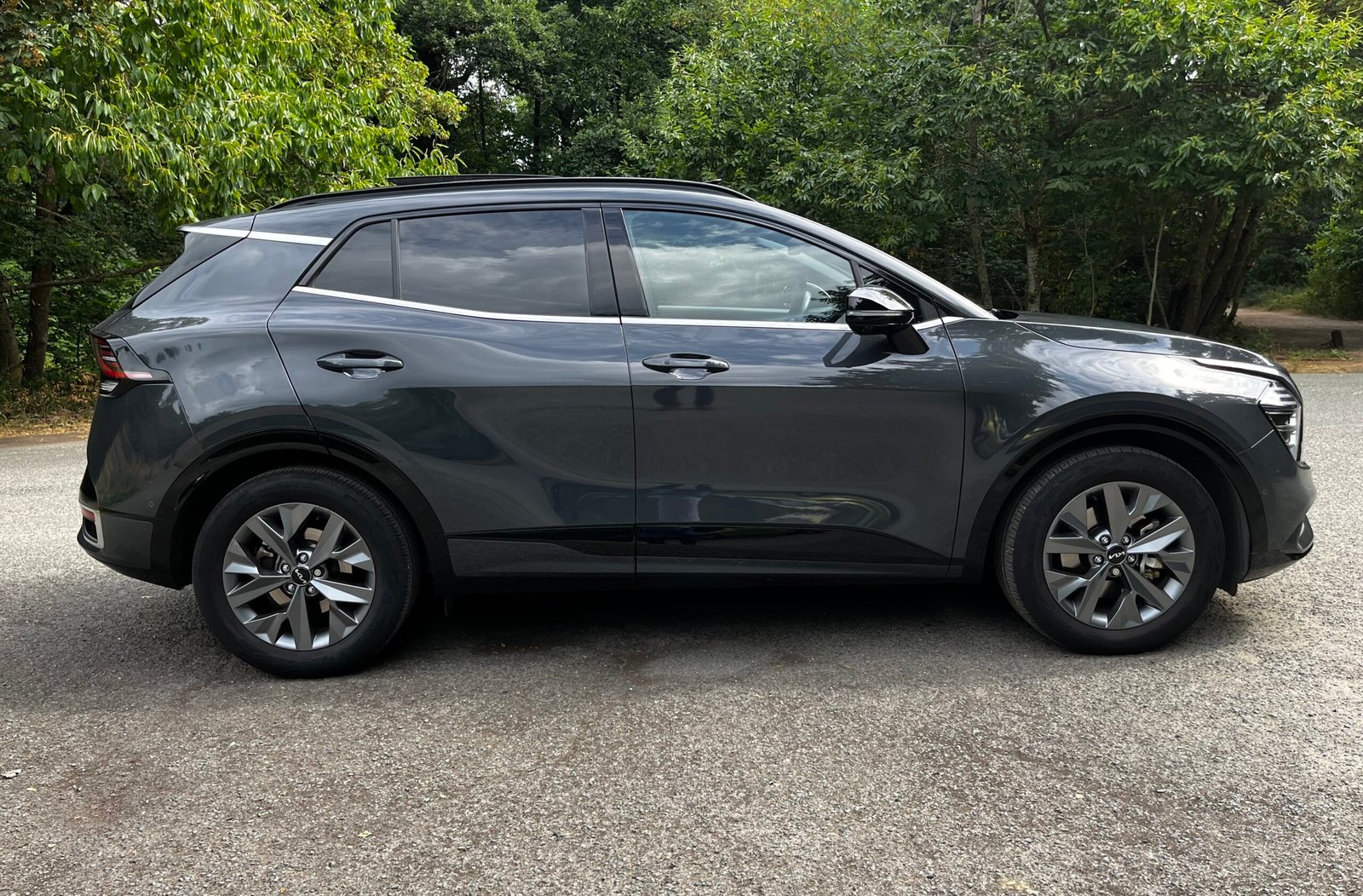 KIA SPORTAGE 1.6 T-GDI Hybrid 4×2 GT line Premium