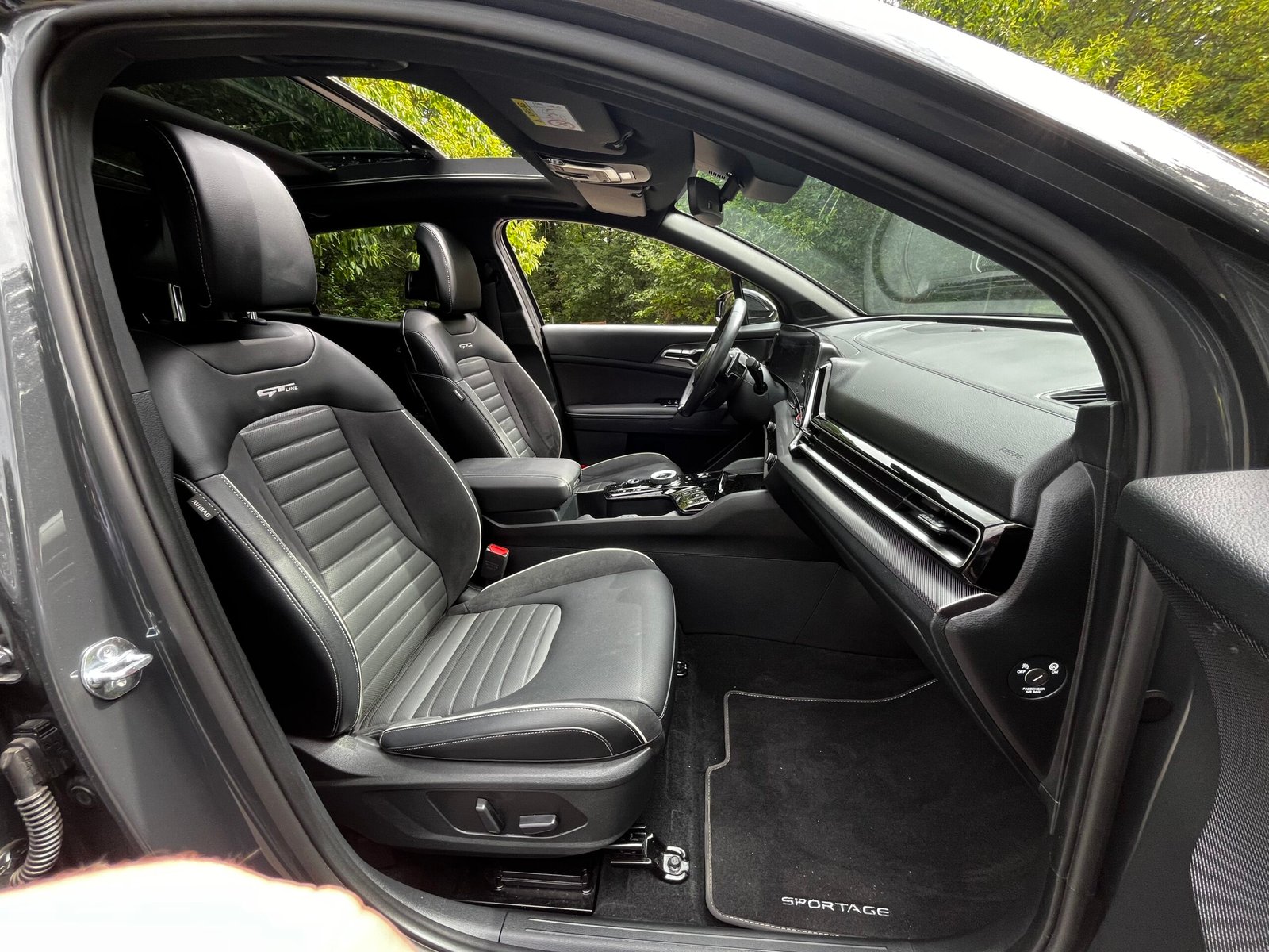 KIA SPORTAGE 1.6 T-GDI Hybrid 4×2 GT line Premium