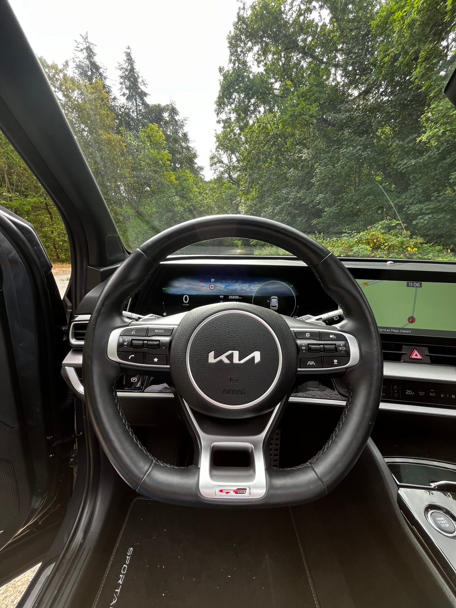KIA SPORTAGE 1.6 T-GDI Hybrid 4×2 GT line Premium