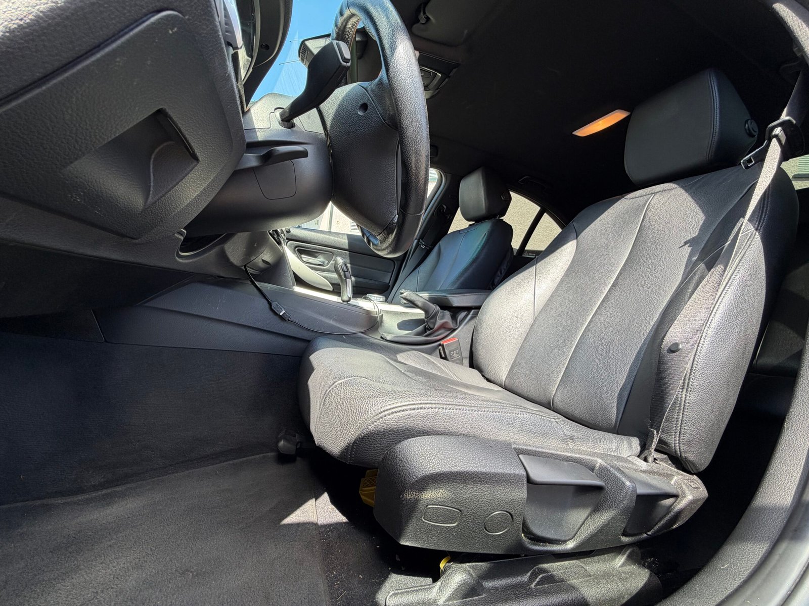BMW Série 3 F30 Berline 318d 2.0 d 16V 150 cv