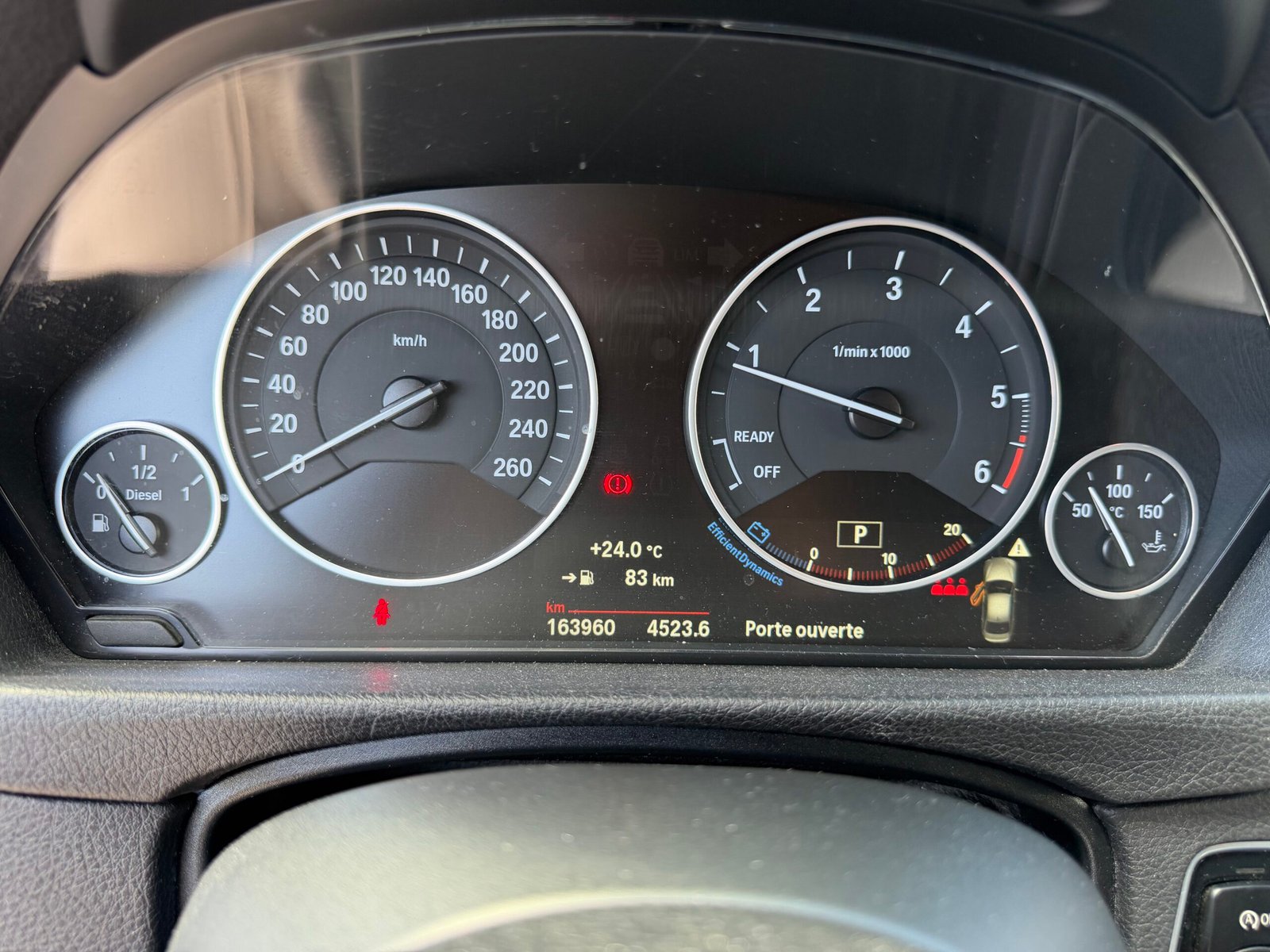 BMW Série 3 F30 Berline 318d 2.0 d 16V 150 cv