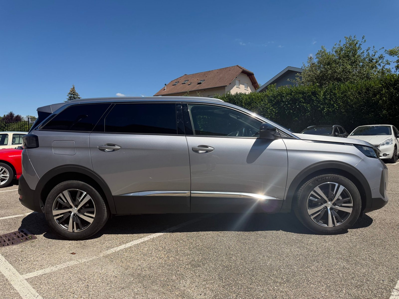 PEUGEOT 5008 II 1.2 Hybrid e-DSC6 136 cv Boîte auto
