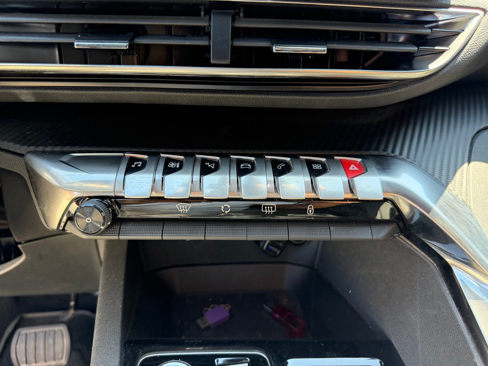 PEUGEOT 5008 II 1.2 Hybrid e-DSC6 136 cv Boîte auto