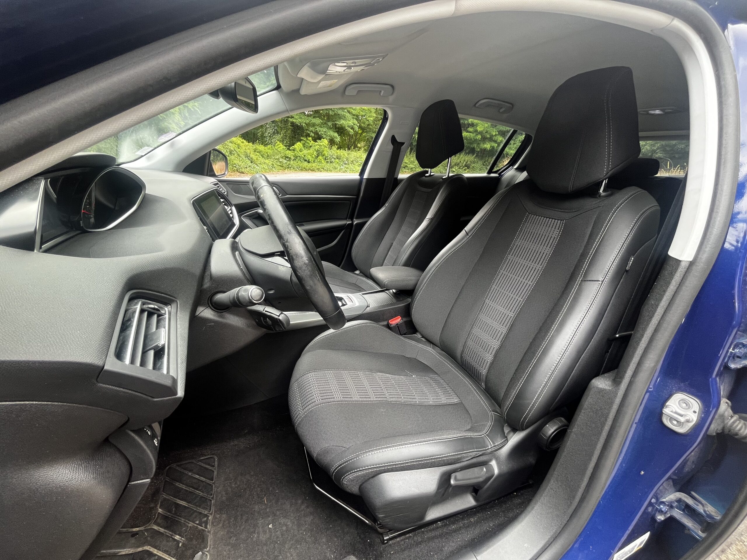 PEUGEOT 308 1.2 turbo 12V BVM6 110 cv