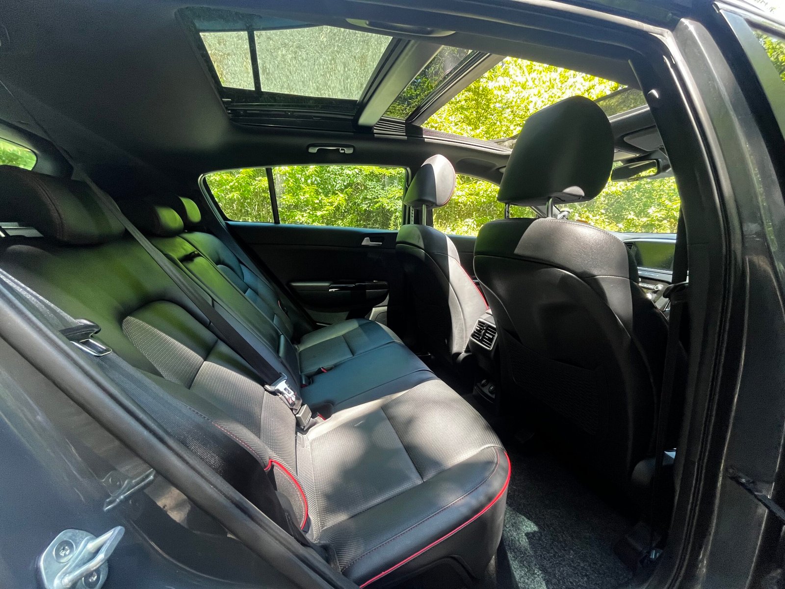KIA SPORTAGE 1.6 CRDI 4×2 GT line