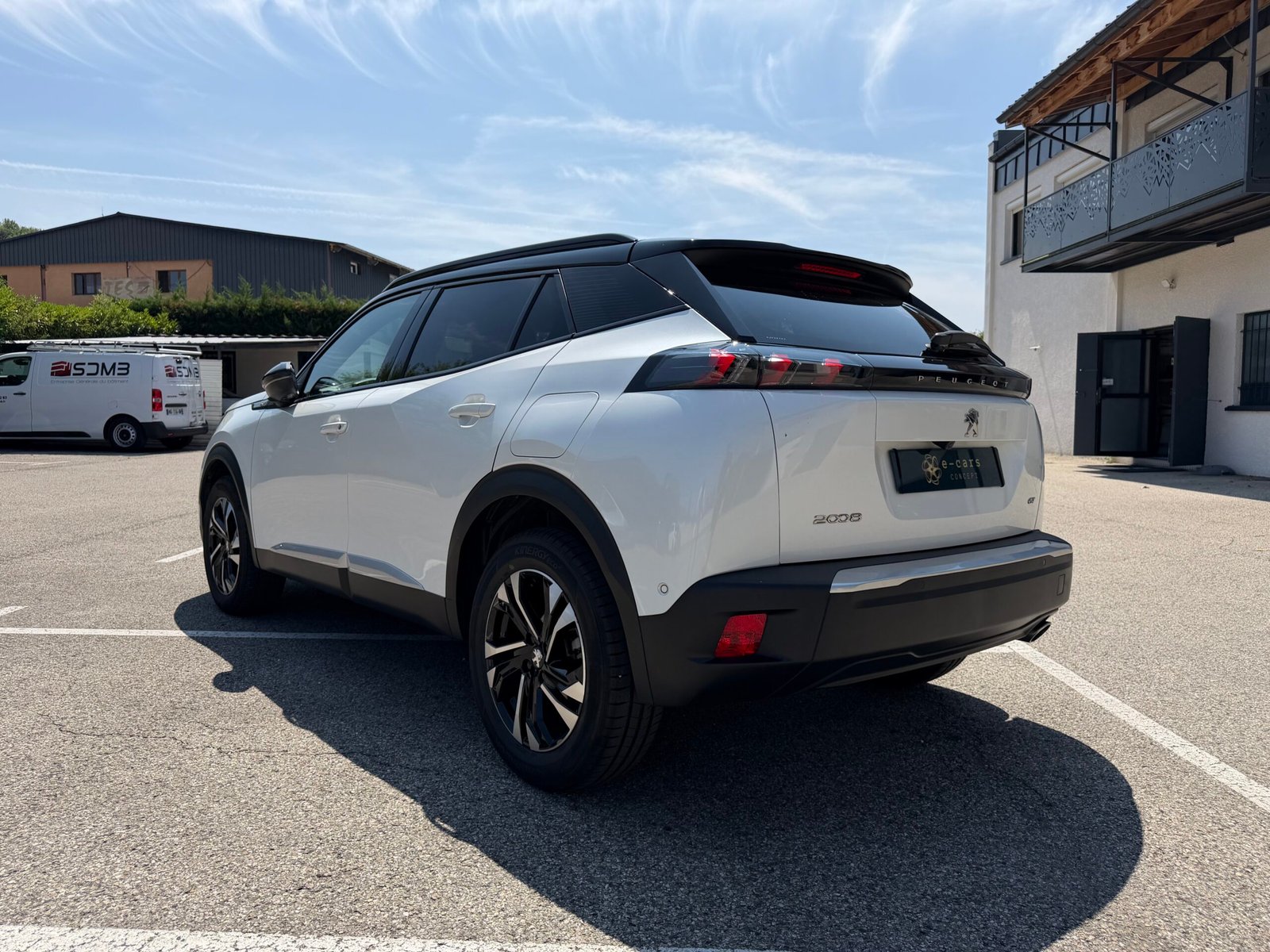 PEUGEOT 2008 II 1.5 BlueHDi EAT8 S&S 130 cv Boîte auto