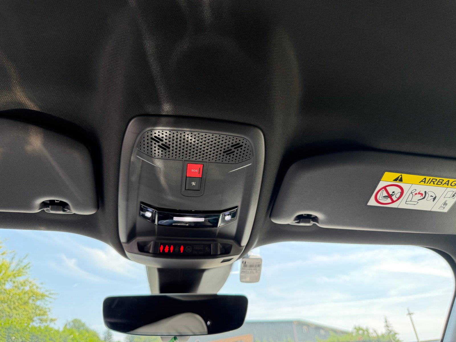 PEUGEOT 2008 II 1.5 BlueHDi EAT8 S&S 130 cv Boîte auto
