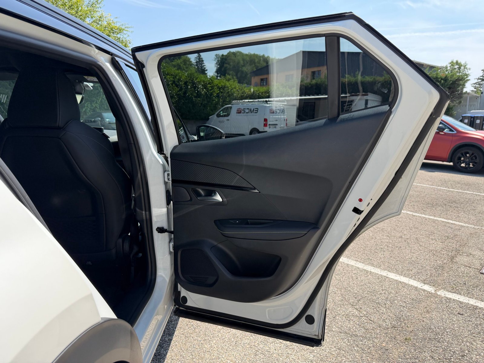 PEUGEOT 2008 II 1.5 BlueHDi EAT8 S&S 130 cv Boîte auto