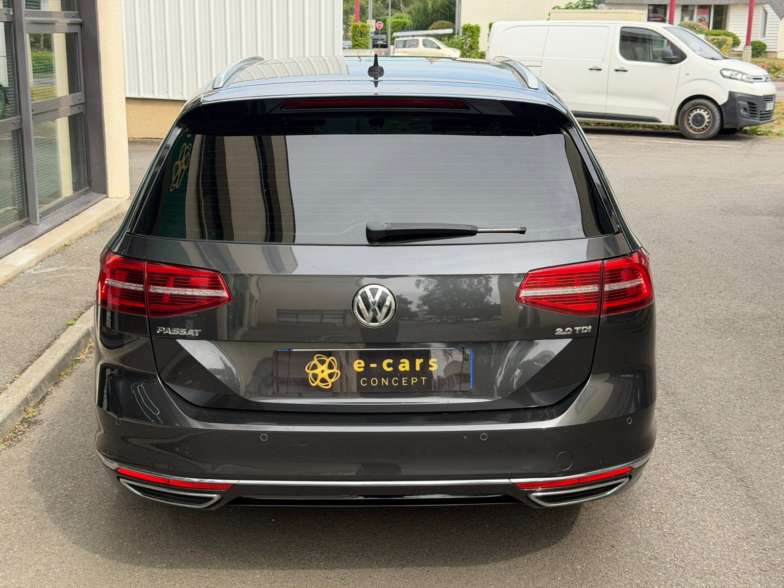 Volkswagen Passat “R-Line” 2018 – 2.0TDI 150 CV